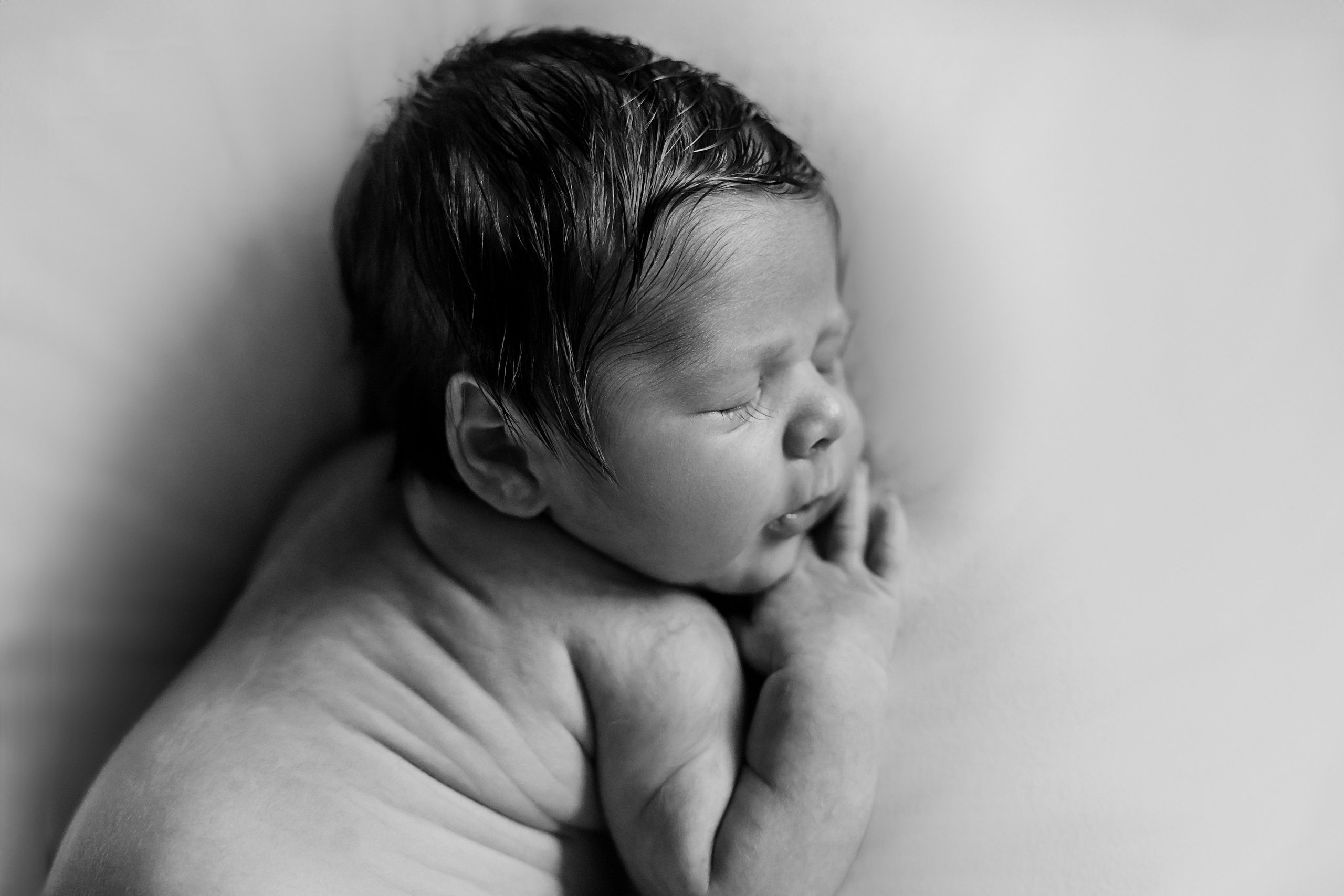 Фотосесия за новородено. Фотограф Ирина Йотова