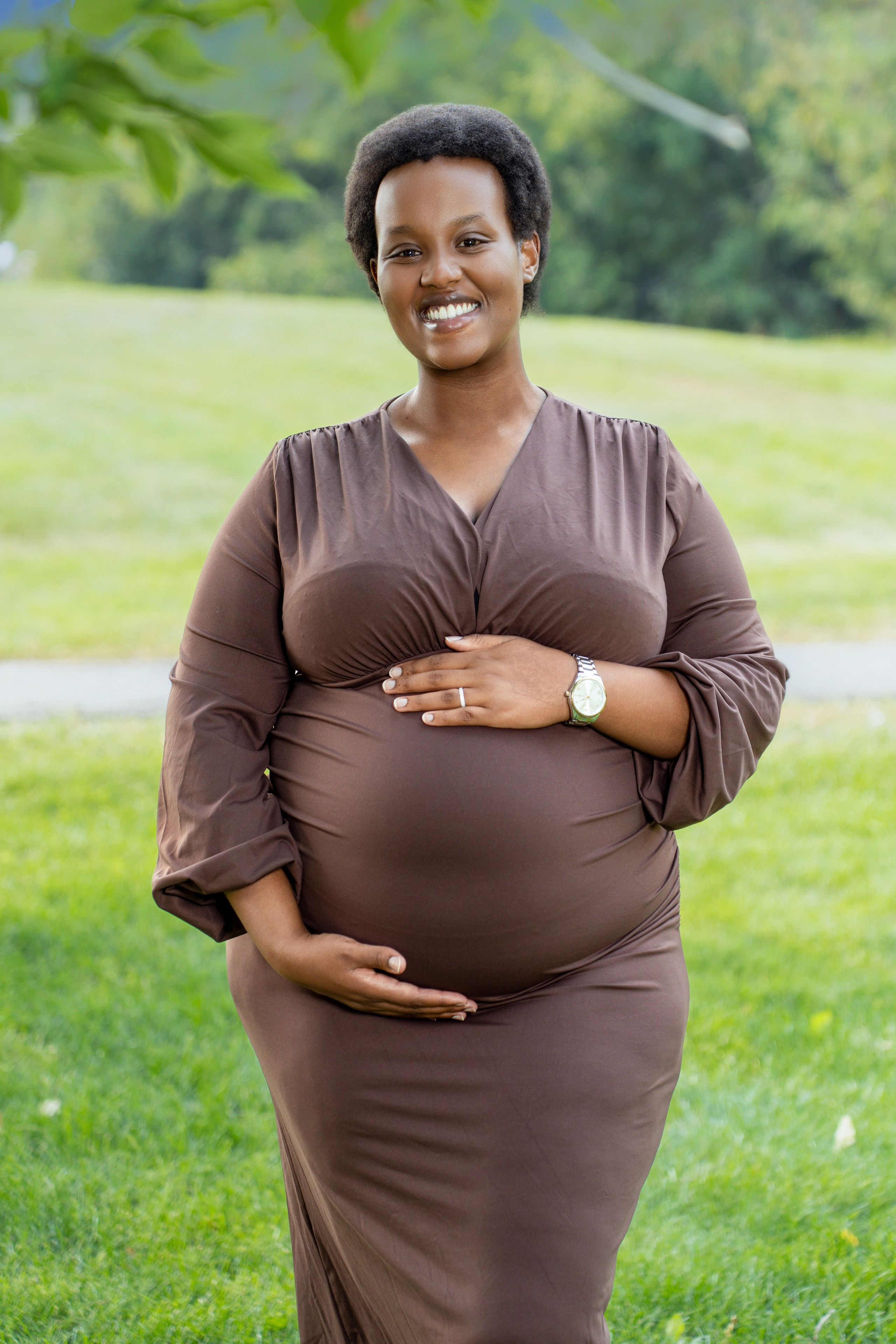 Grâce’s Maternity Session. Engagement, Wedding & Family Photographer in Calgary | allo Photography
