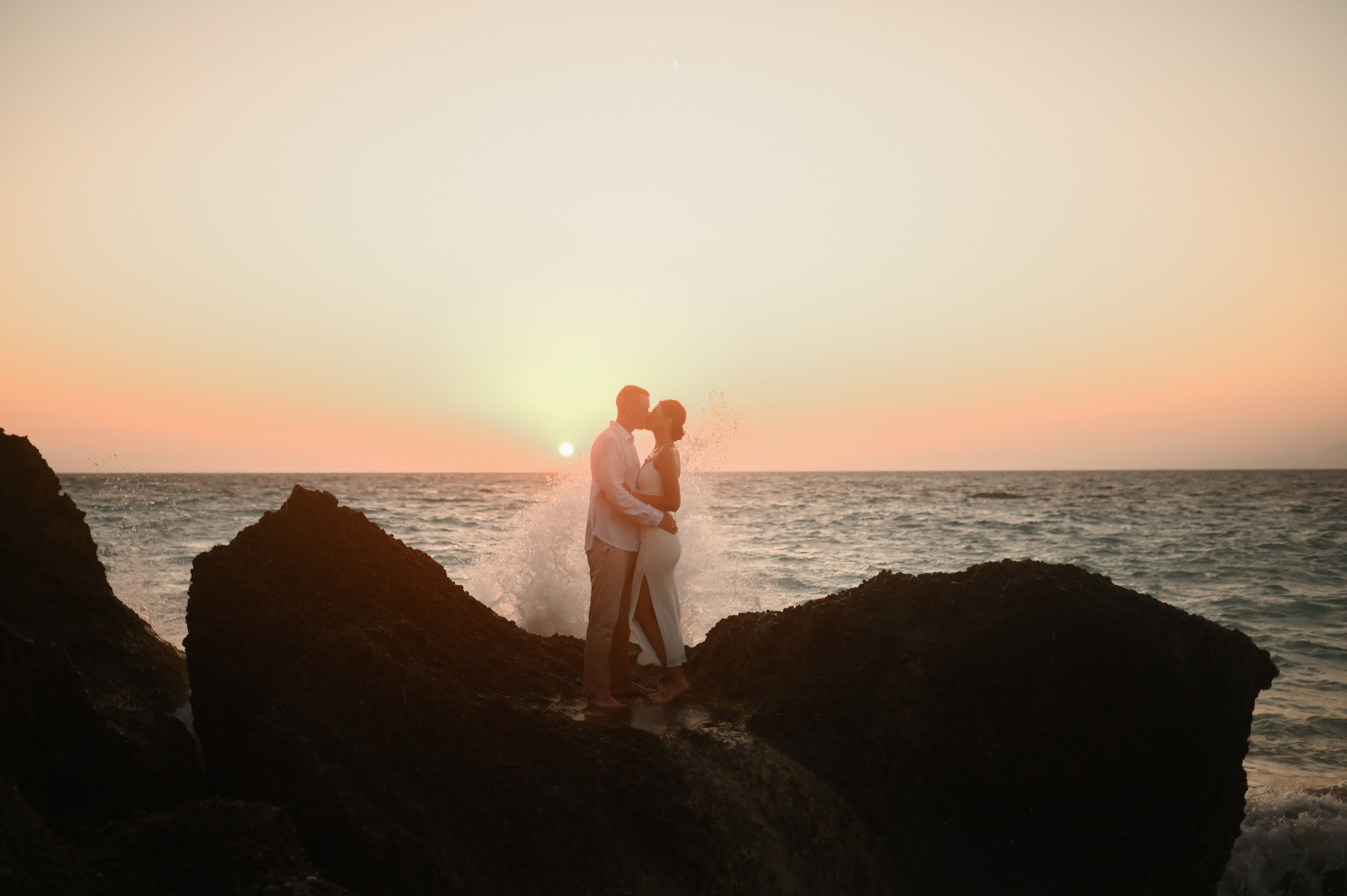 Honeymoon photoshoot Rhodes. Photographer in Rhodes Island
