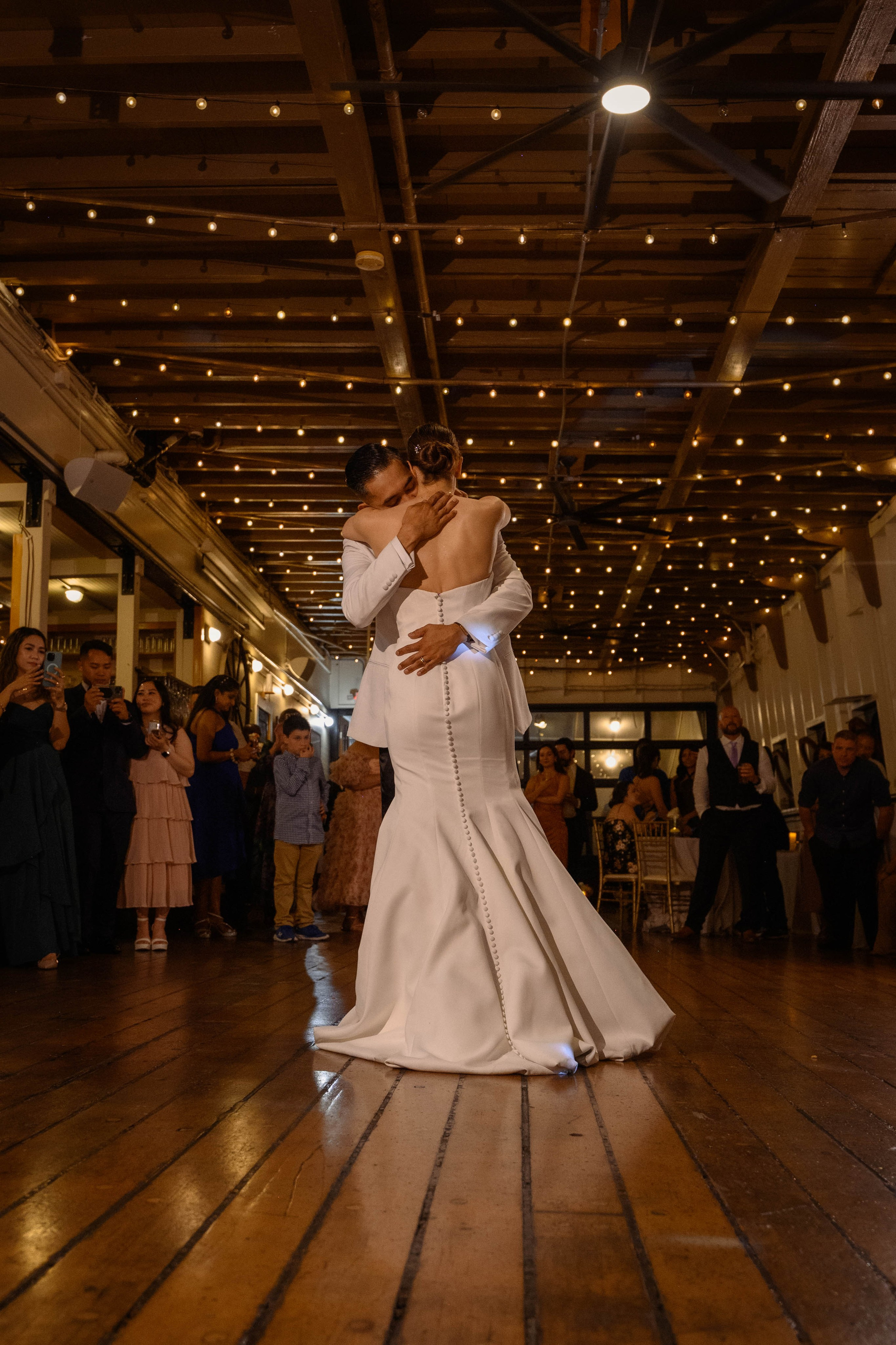 Kevin & Katie. Wedding & portrait photography in the Seattle Area. Helen Michelle photographer