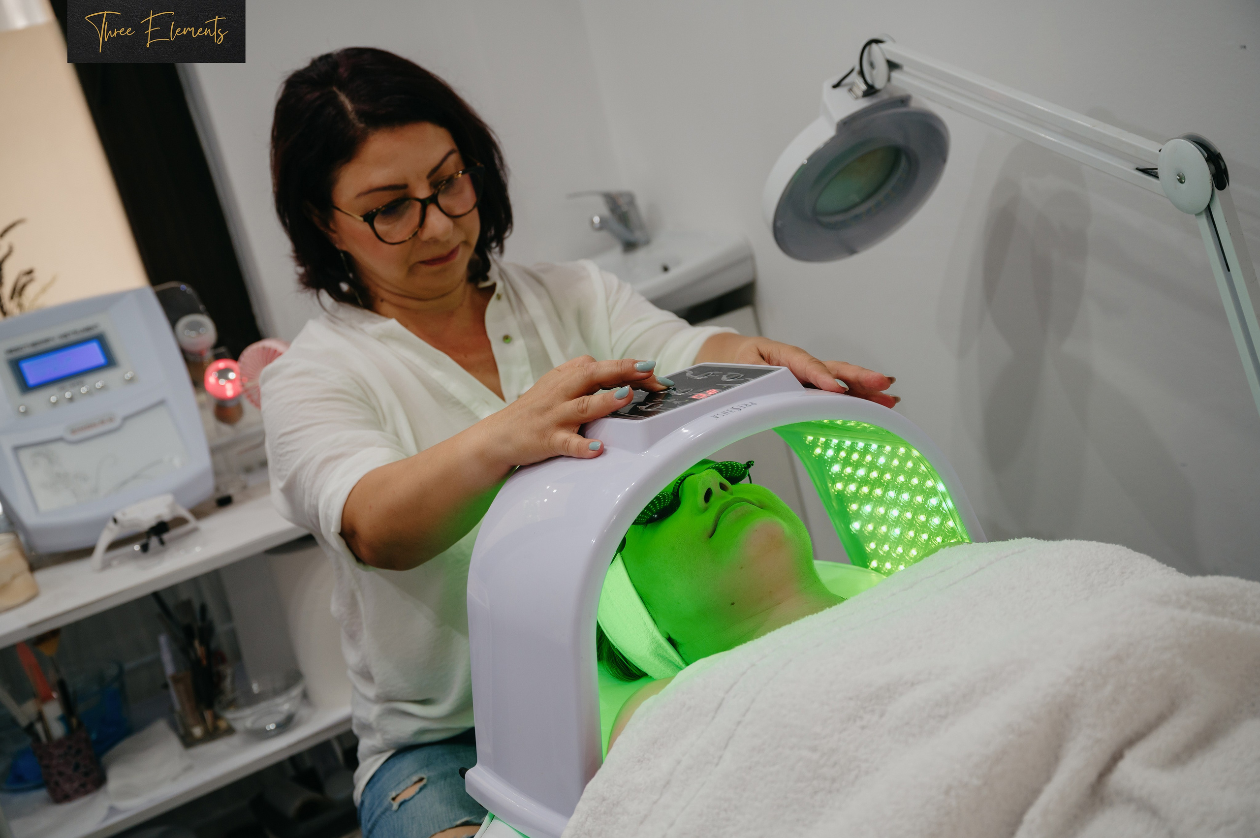 Three Elements. Laurentiu Stefan StoryTeller