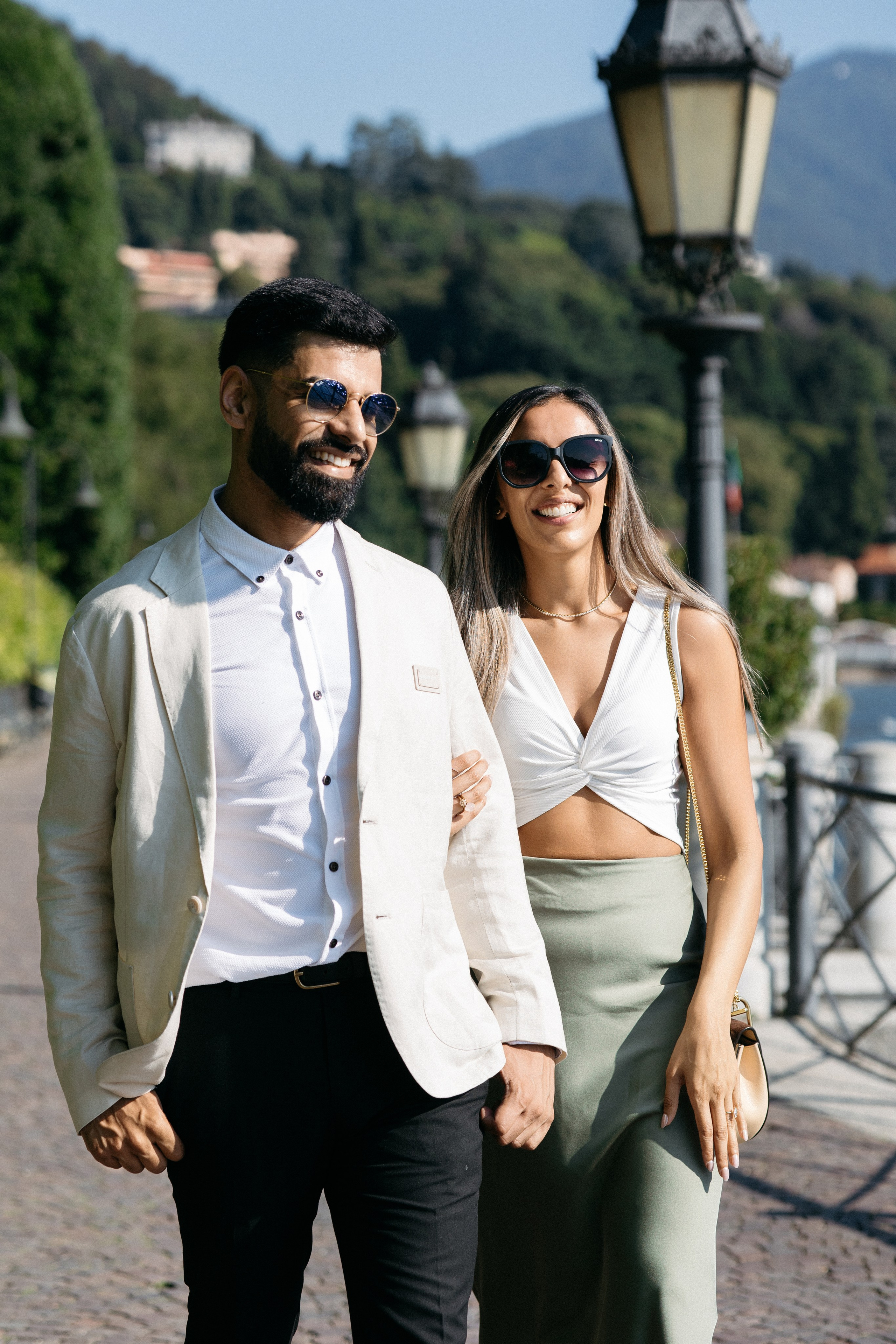 She said yes 💍. Wedding photographer in Italy