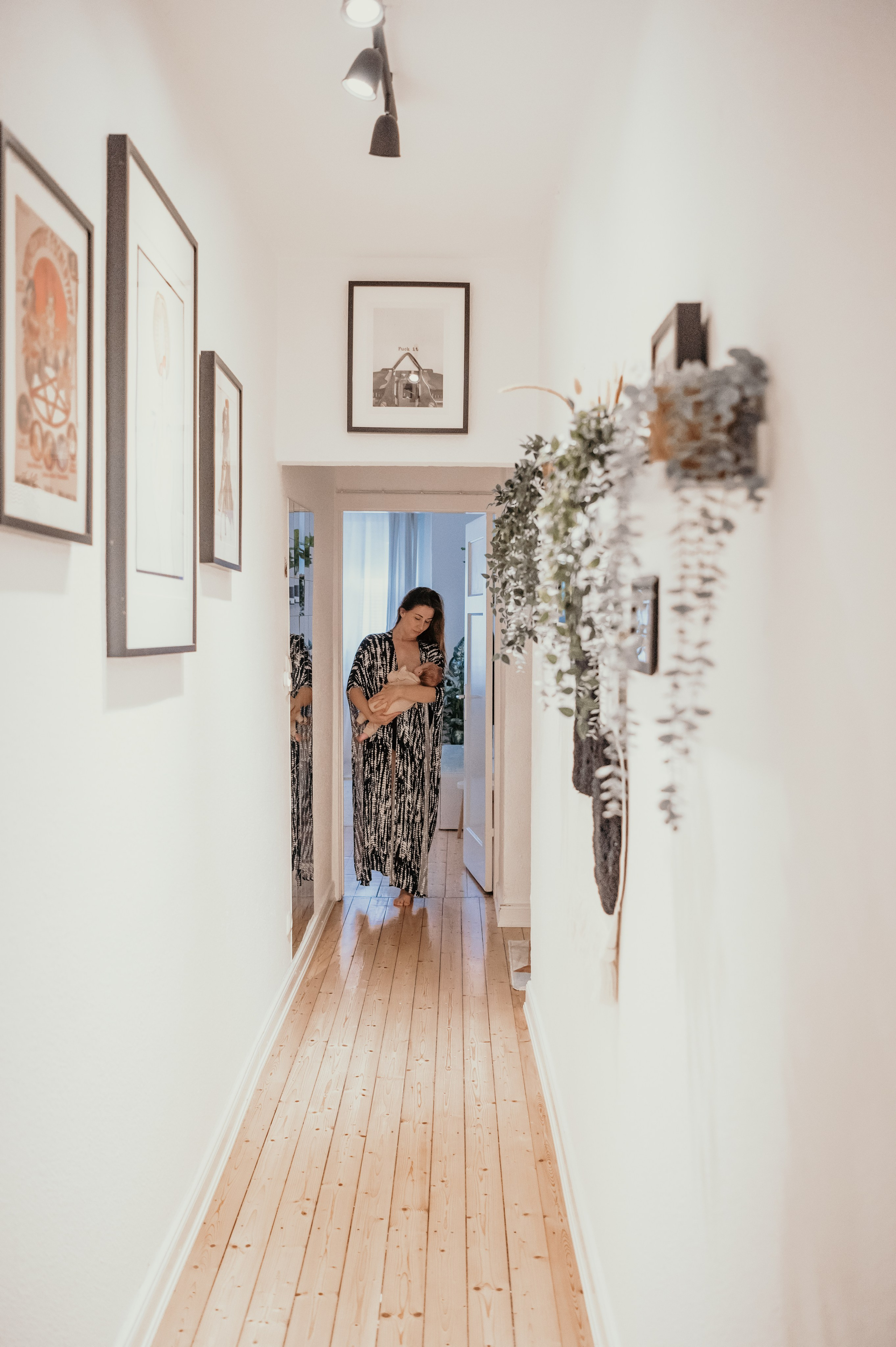 Isabelle. Maternity Newborn and Family photographer Hamburg Claire Hambley