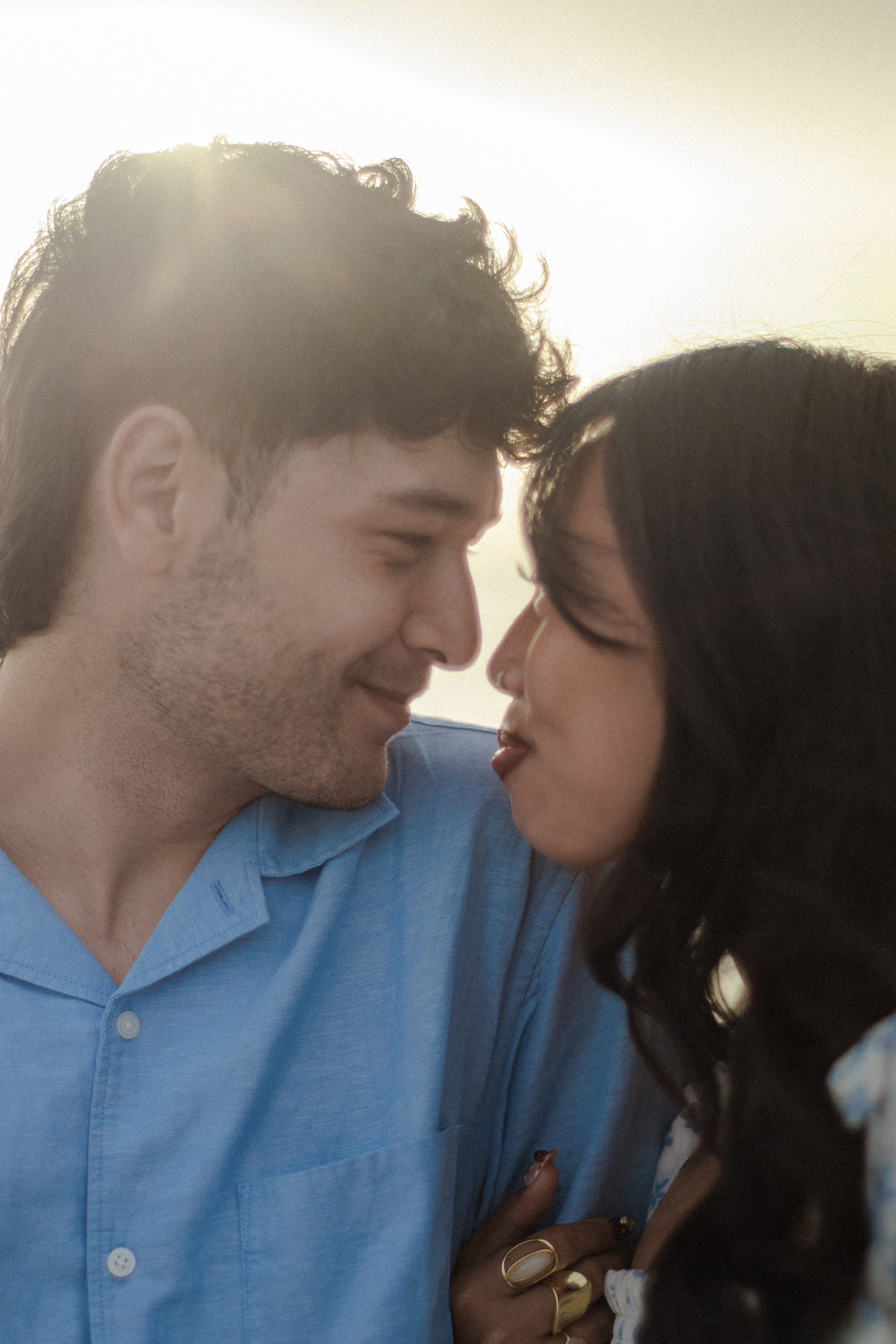 Thea and Jordan in Athens. Photographer in Greece Kristina