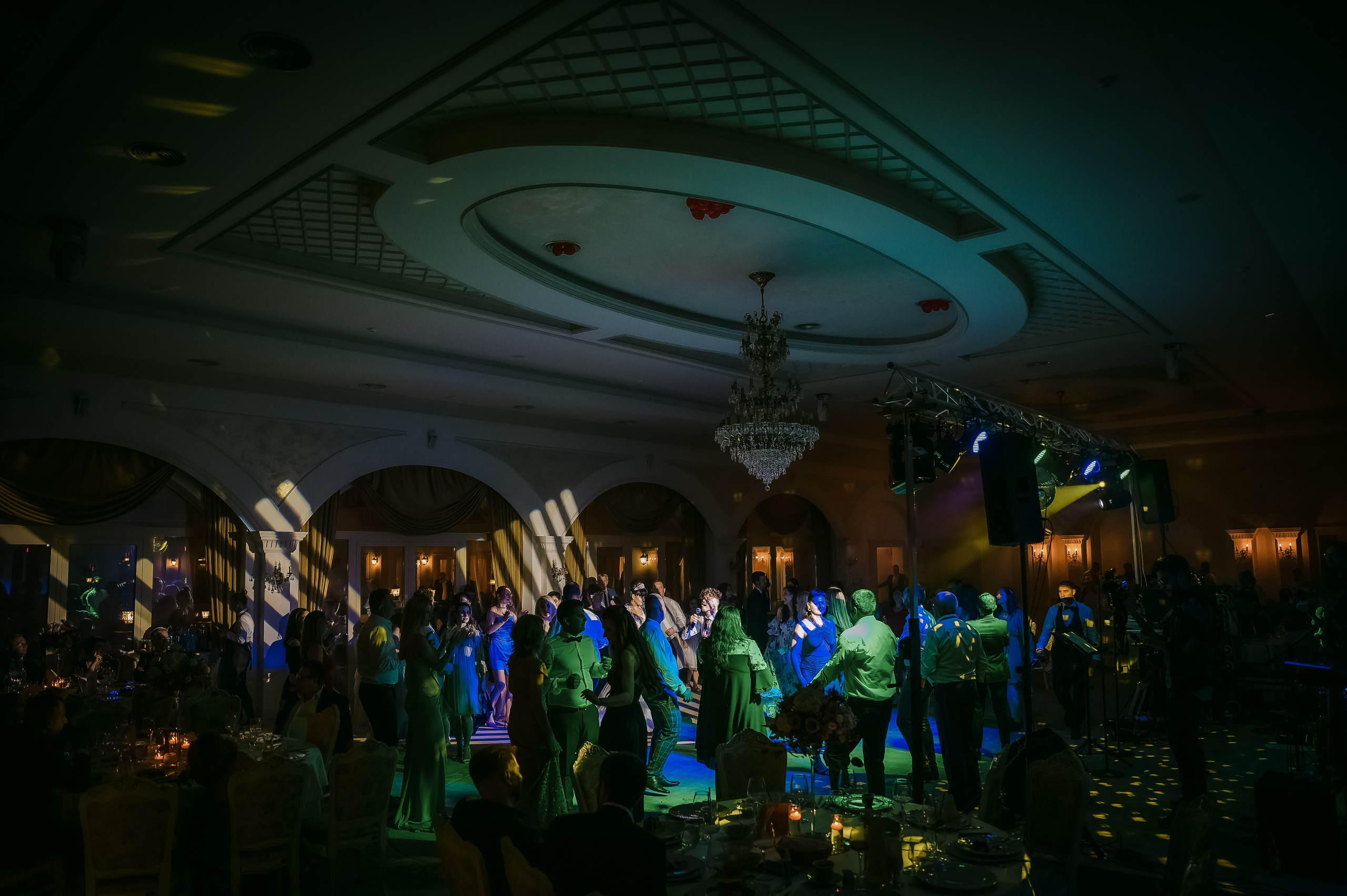 Aura & Sergiu Wedding | Elegant Love Story