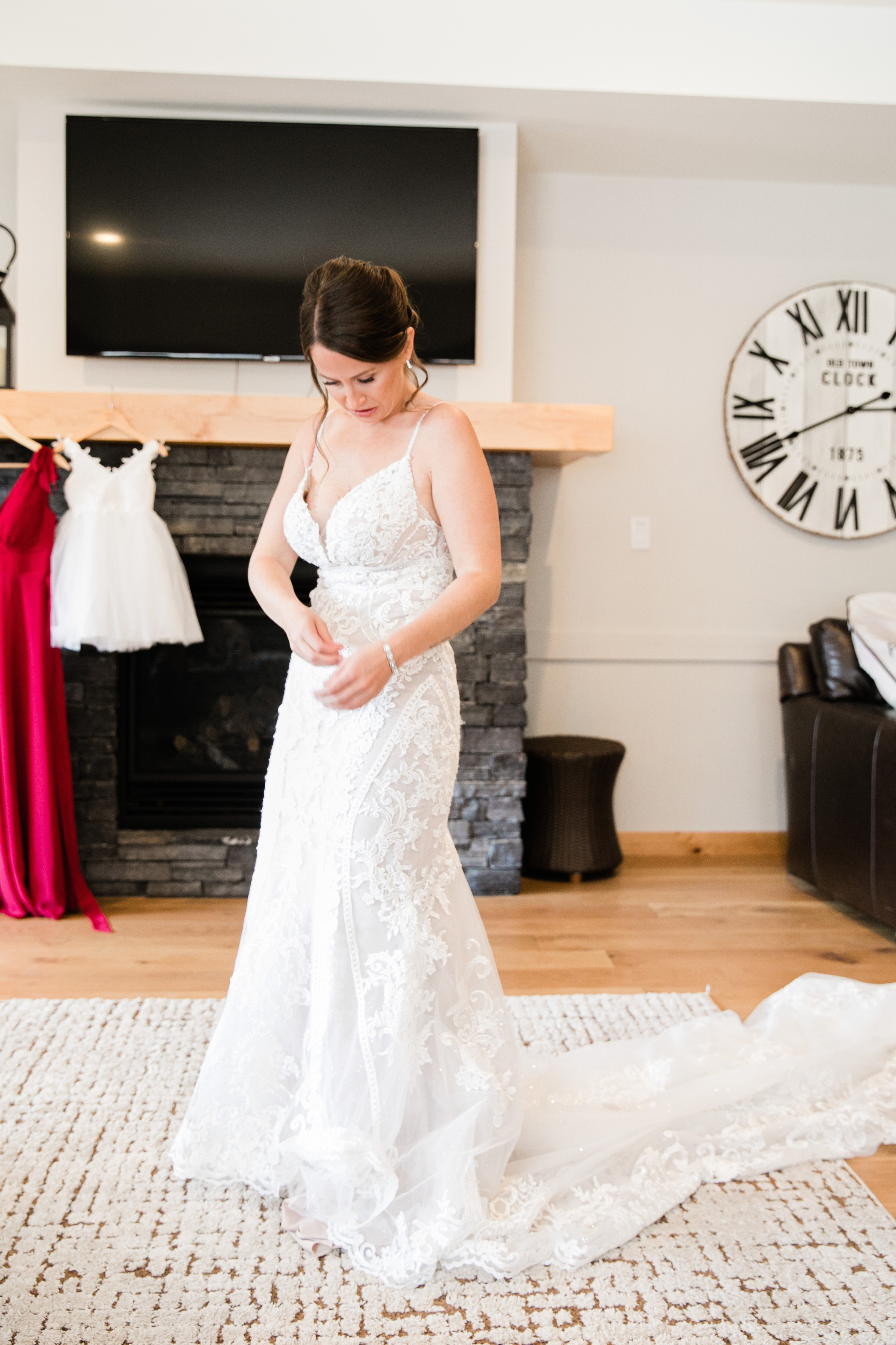 Getting Ready Photos — Hagen. Ching Li Photography
