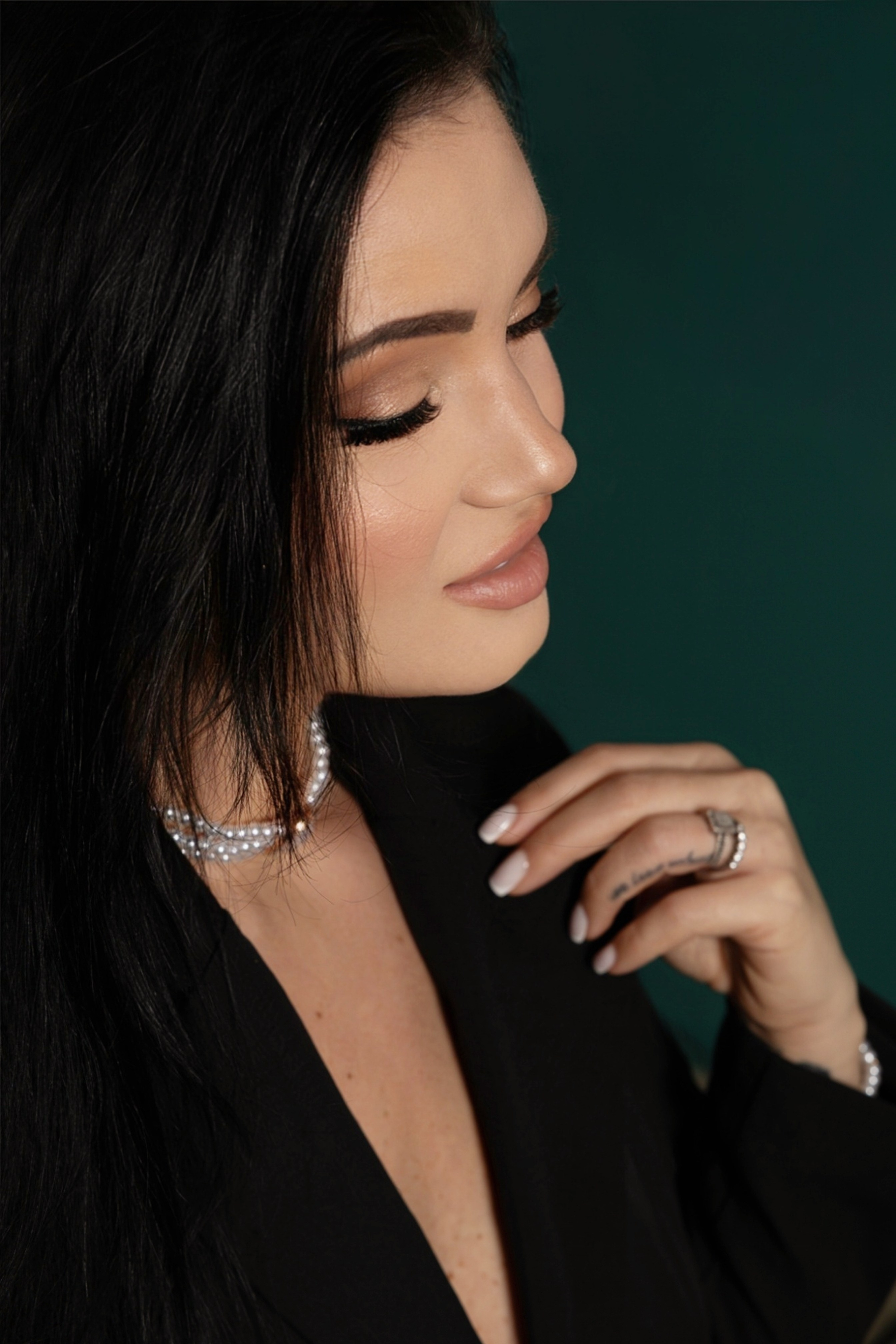 Mona. Portrait and Family Photographer in Netherlands