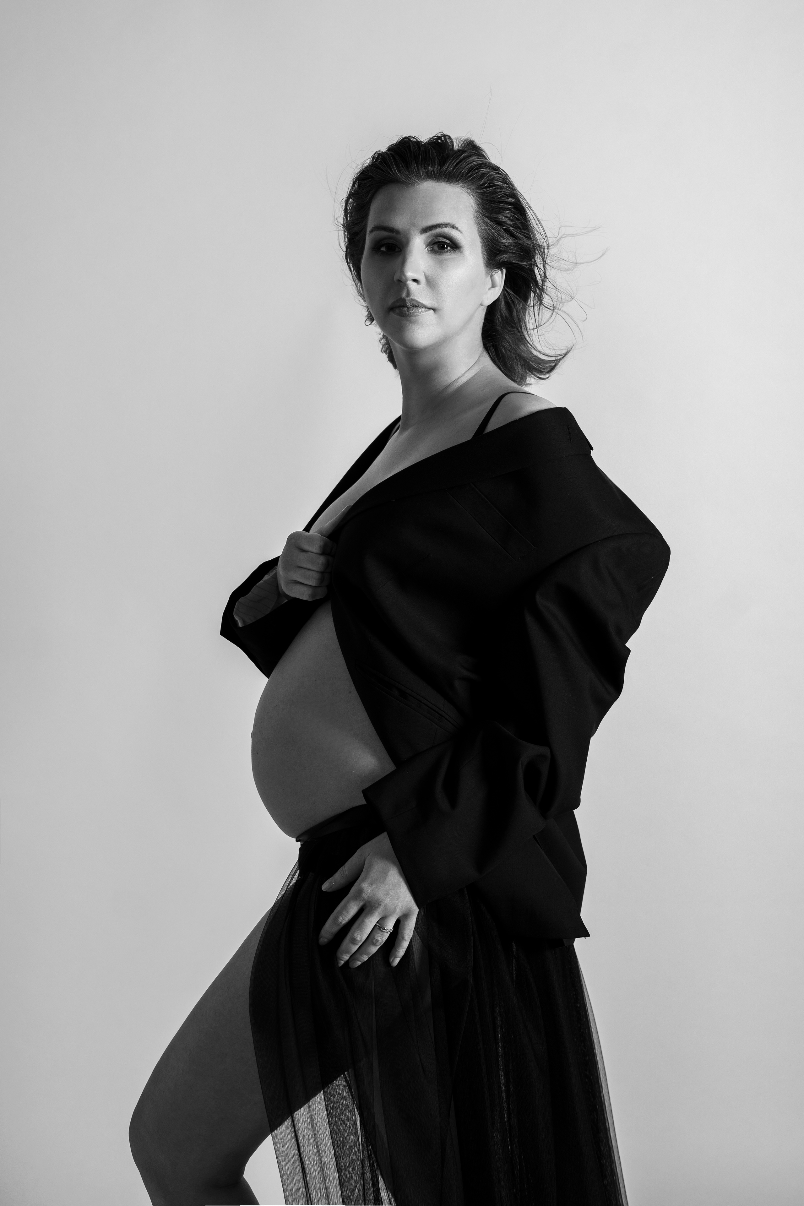 Kateryna. Modern maternity photographer in Long Island New York