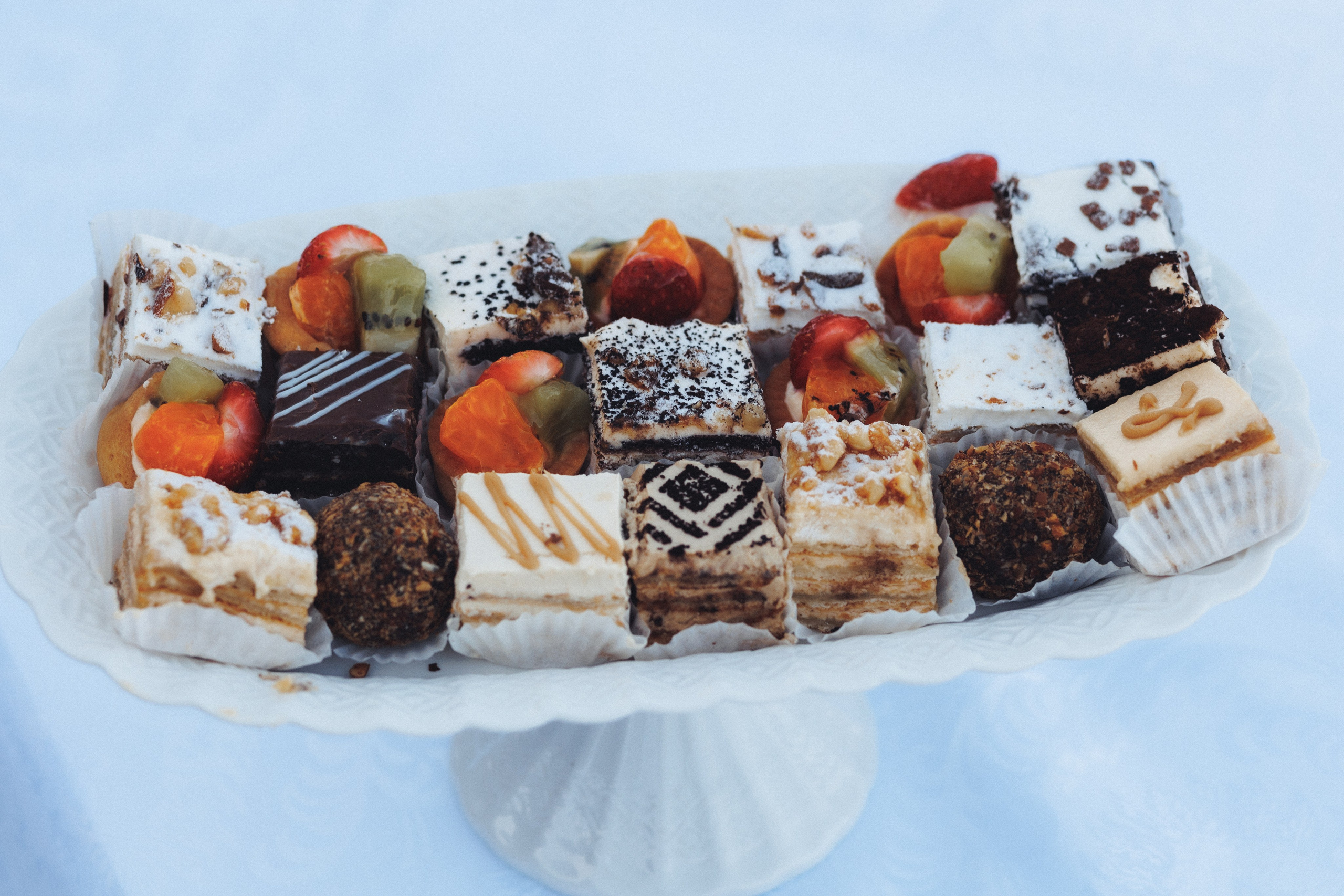 X & S. Fotograful evenimentului tău