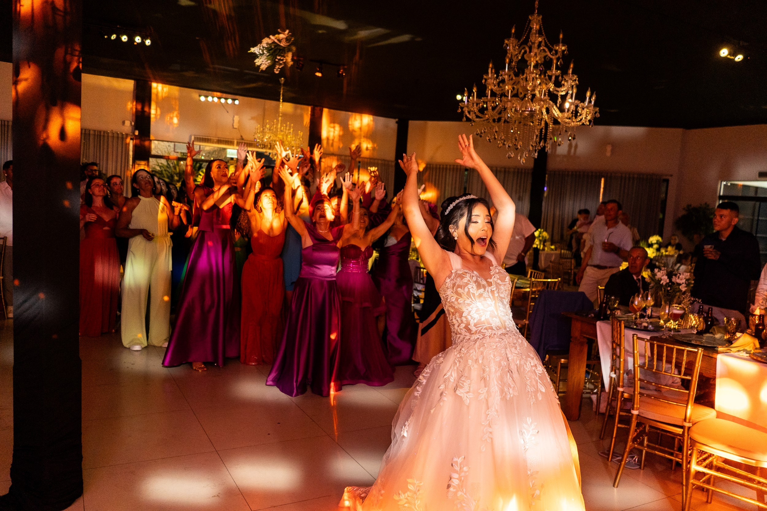 Casamento Aliriane e Willian — Novo Horizonte. Fotógrafo de casamento e Filmmaker de casamento