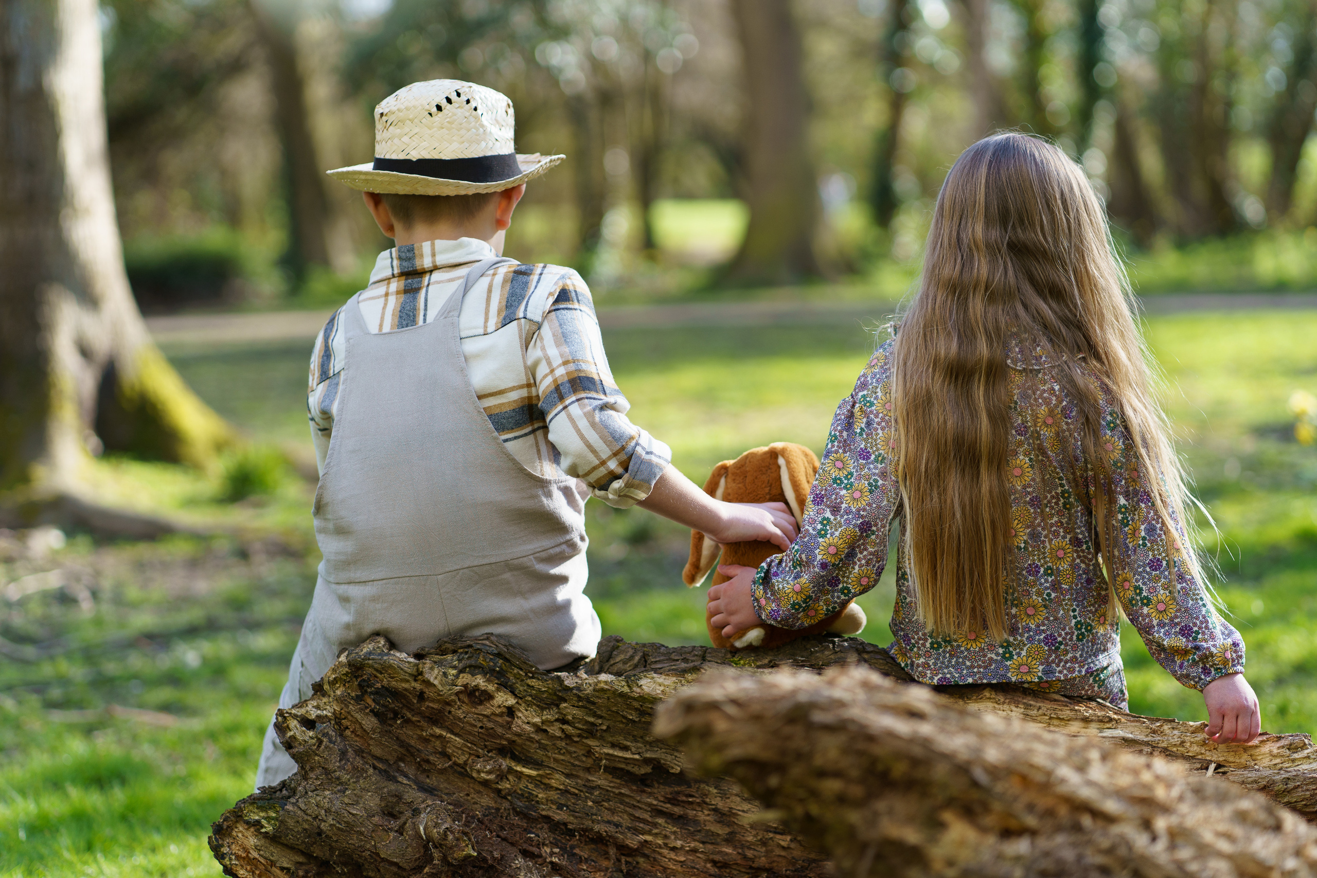 Happy Easter story. Jelena Upleja children and family photographer in Bognor Regis