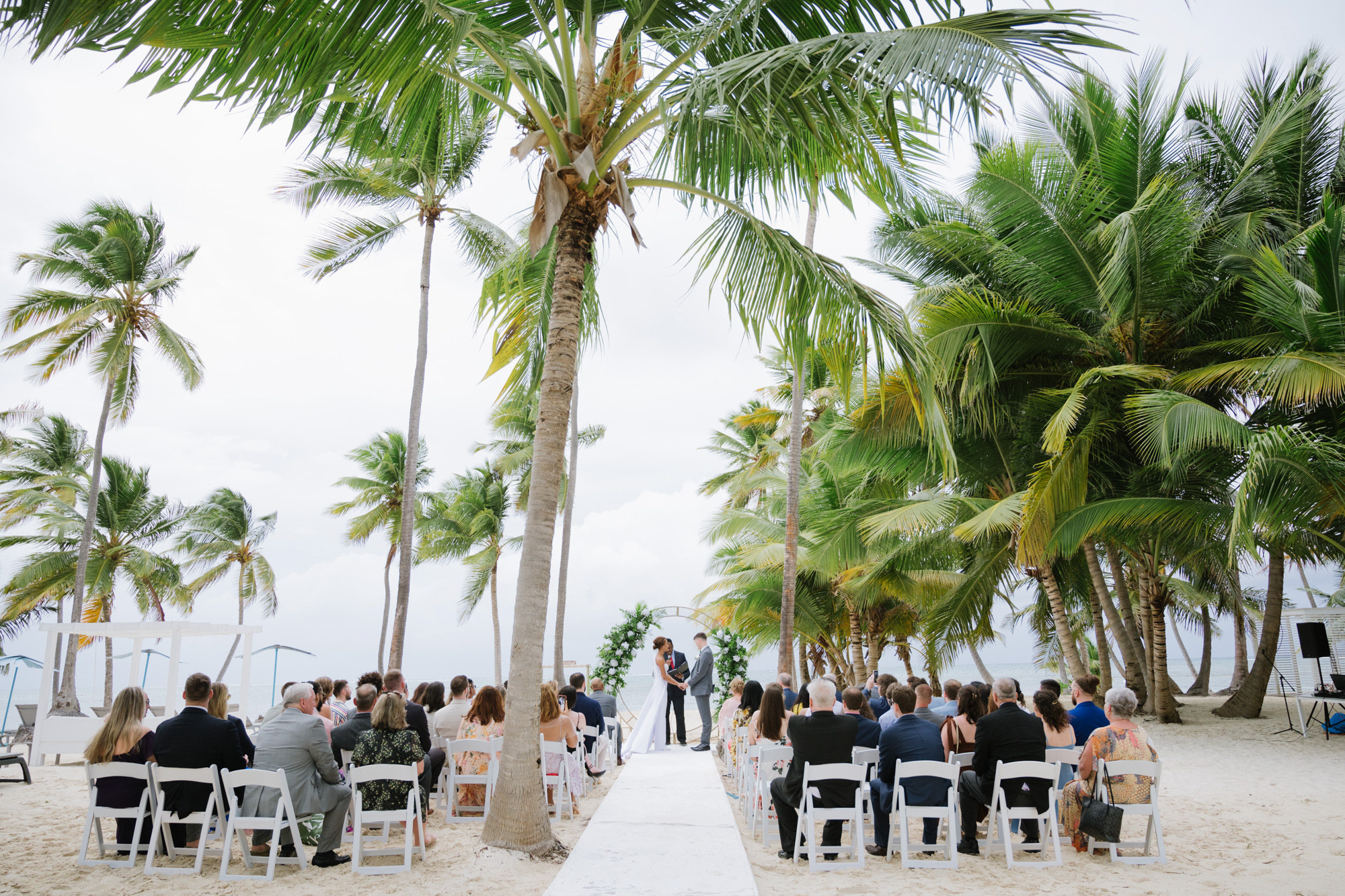 Doranny and Daniel. Pearl Beach Club