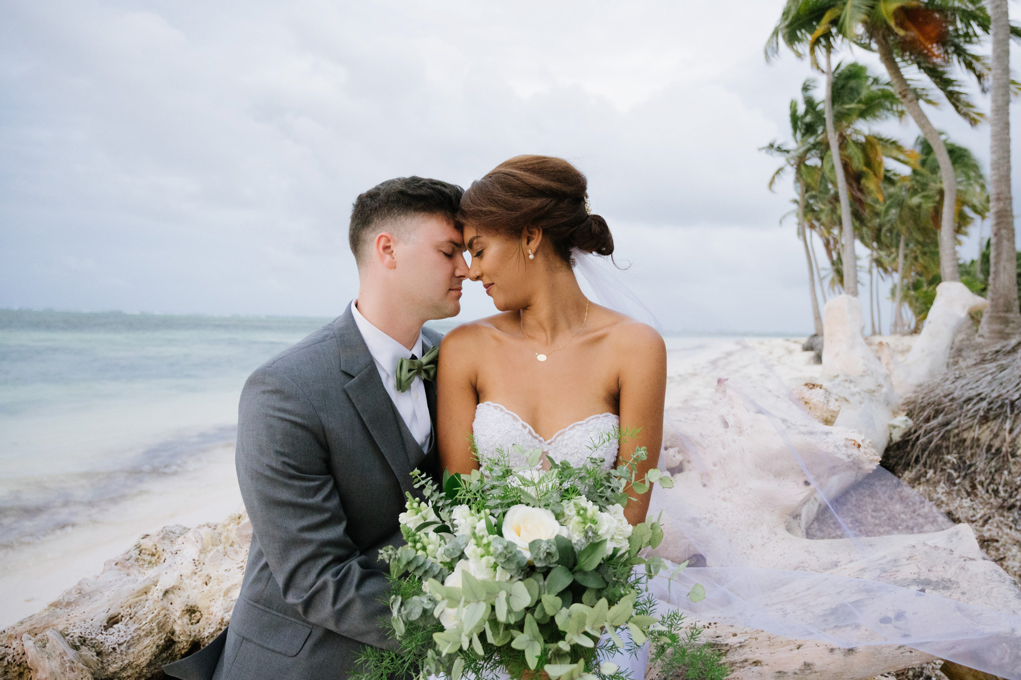 Doranny and Daniel. Pearl Beach Club