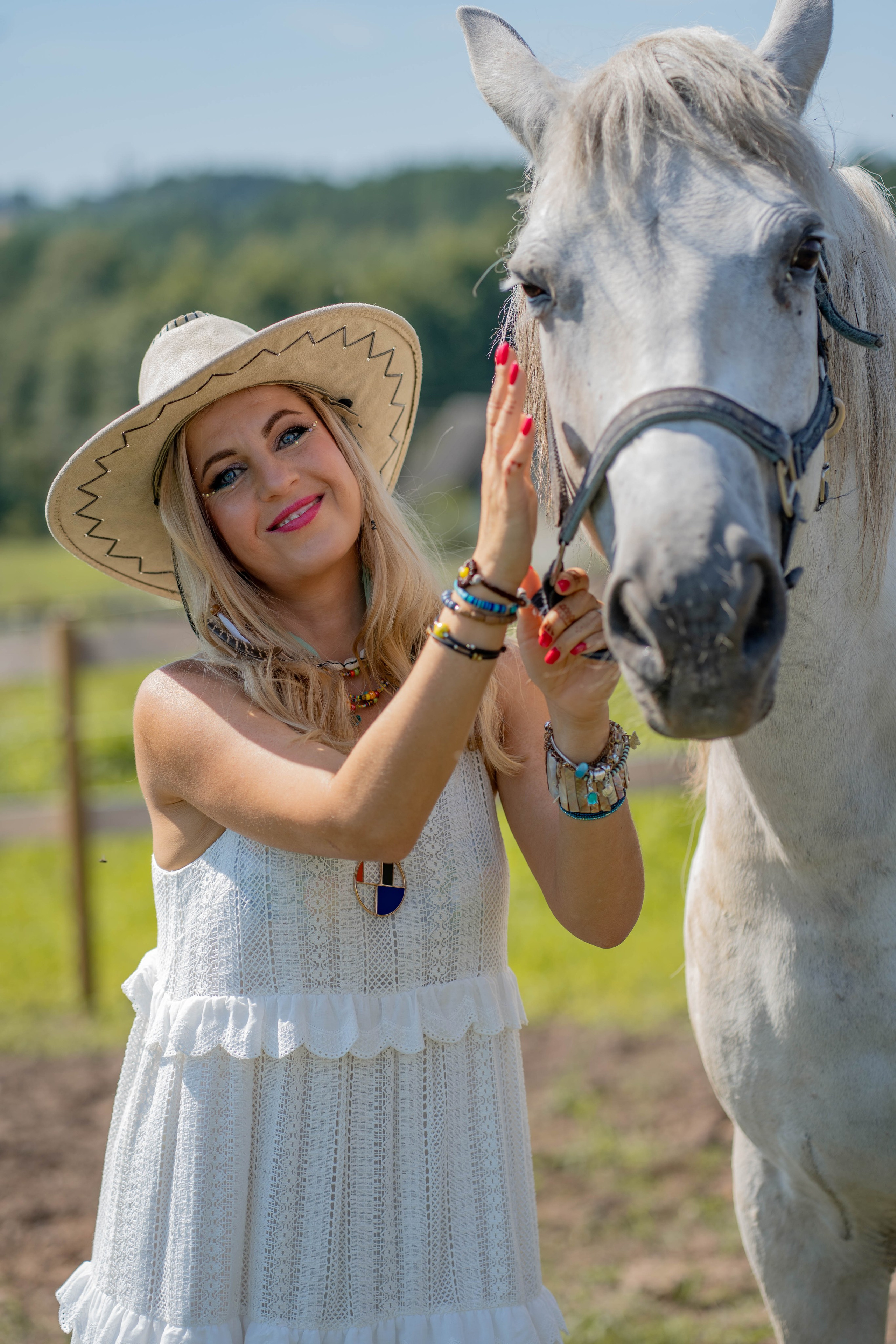 Country girls. Fotografija — Olga Bojarin