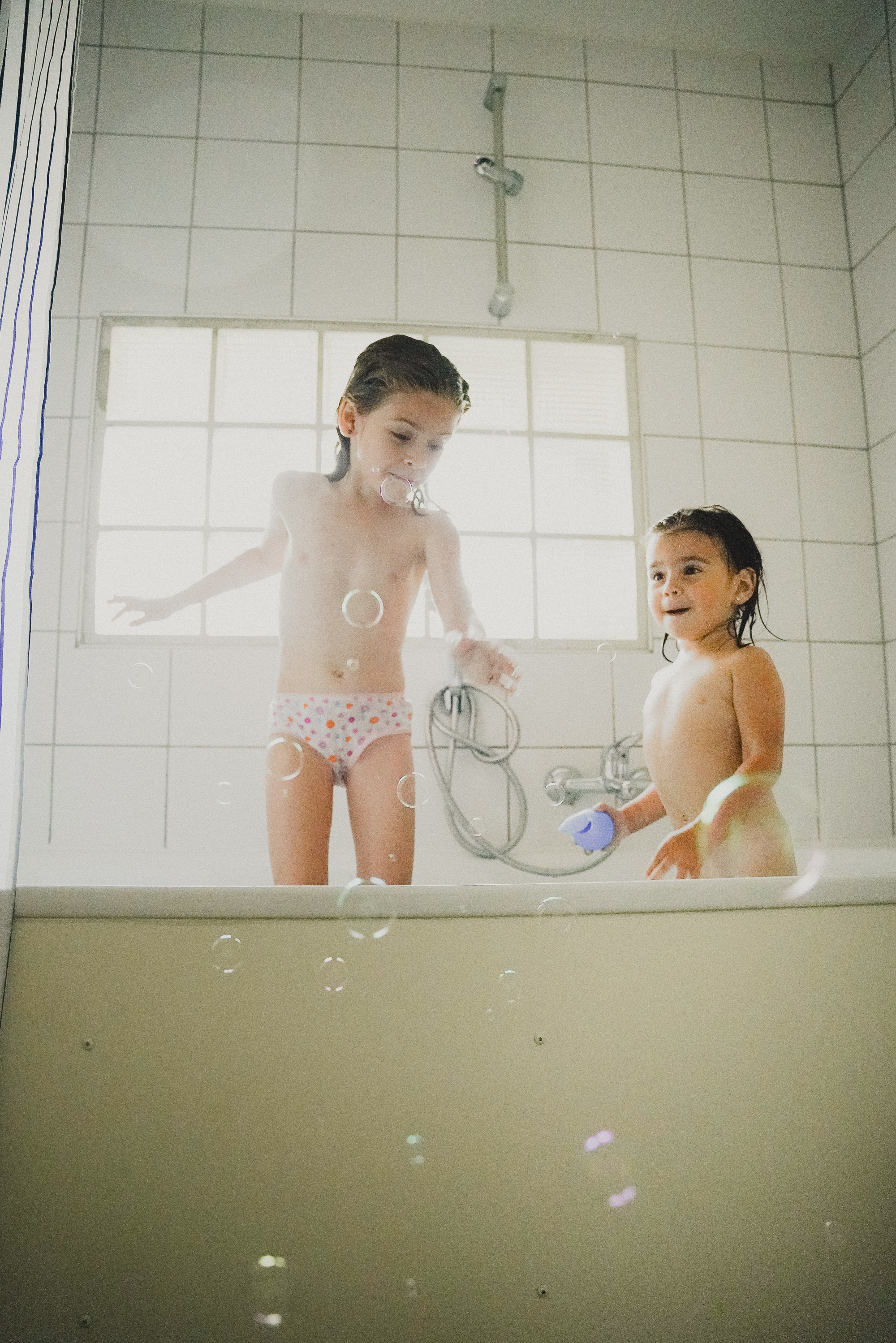 RITRATTO | LIFESTYLE | REPORTAGE. Svitlana Miahka fotografa a Genova