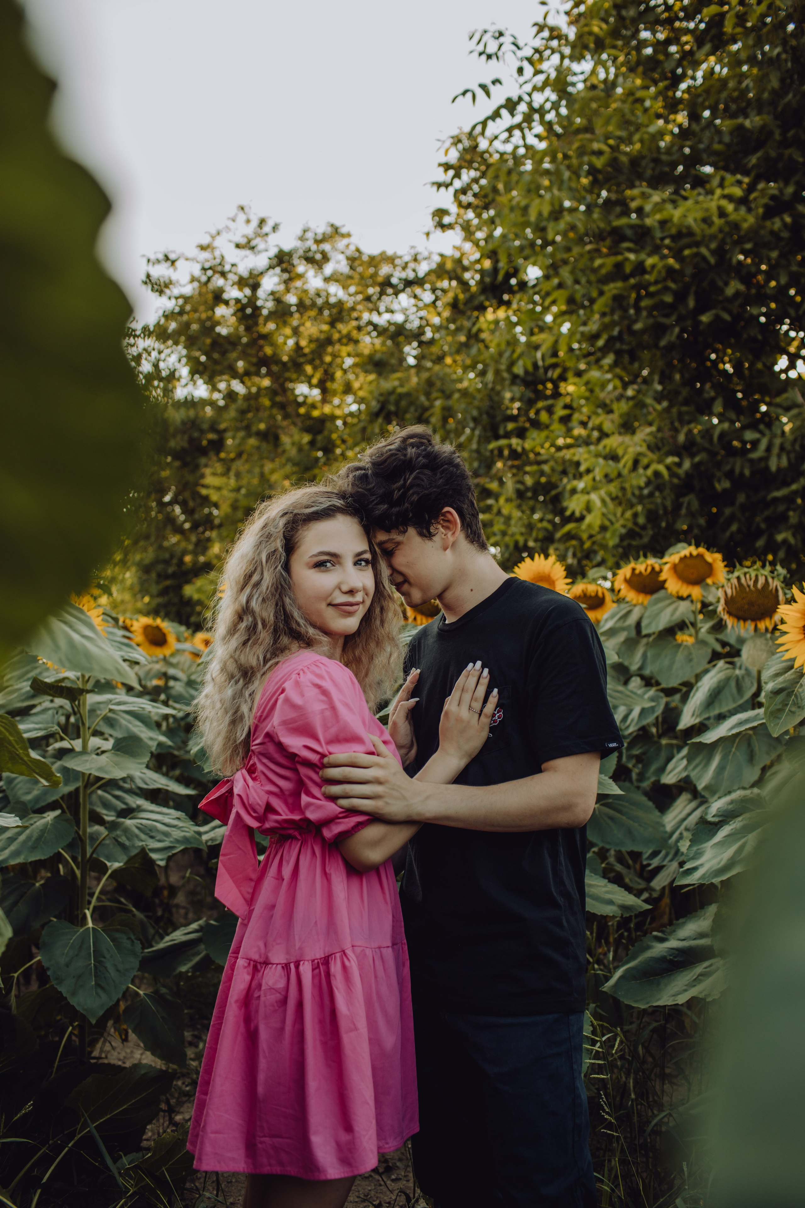 Raul & Larisa. Wedding & couple photographer from Romania Rut Vetan