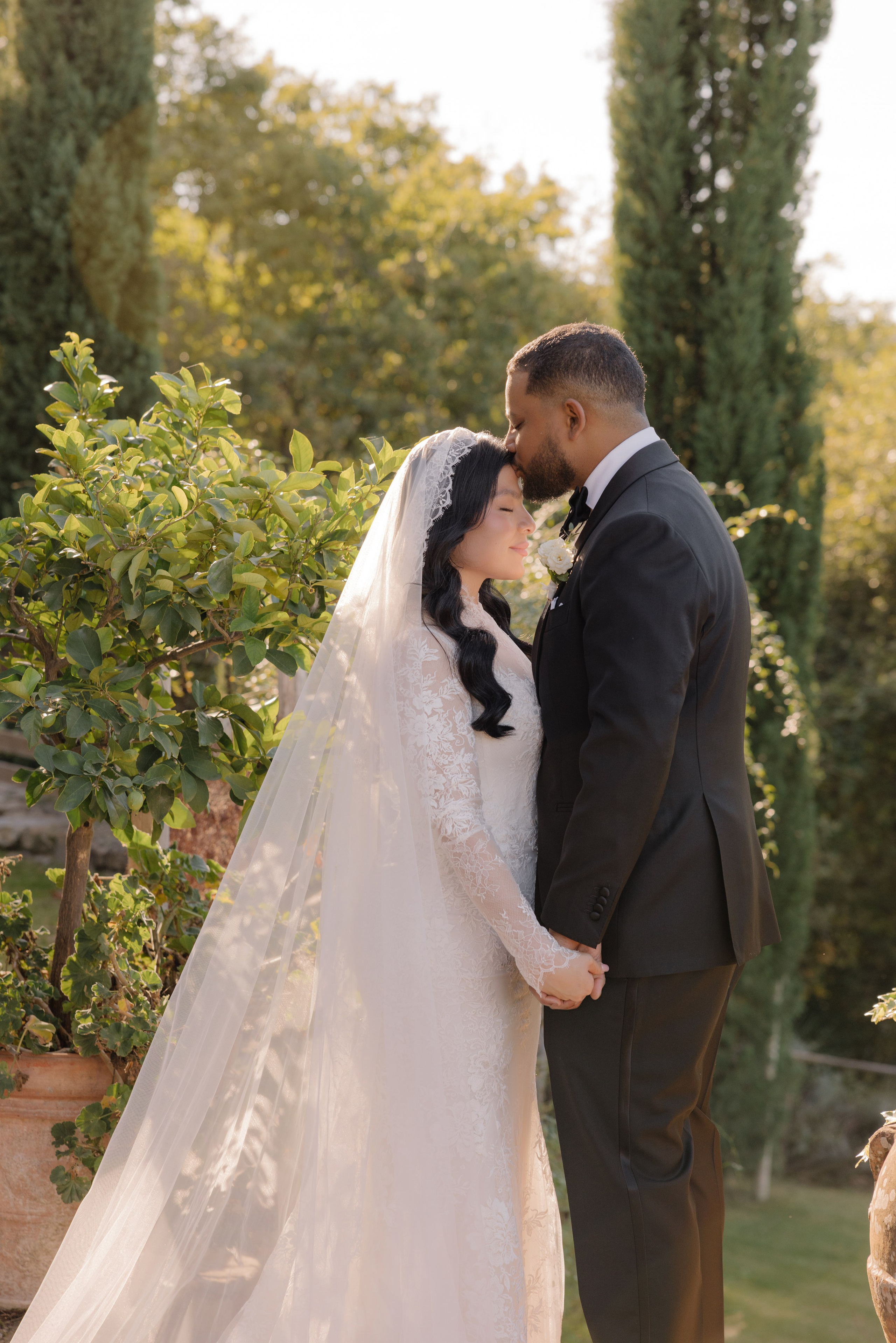 Mitcell&Melanie digital. Wedding photographer Italy