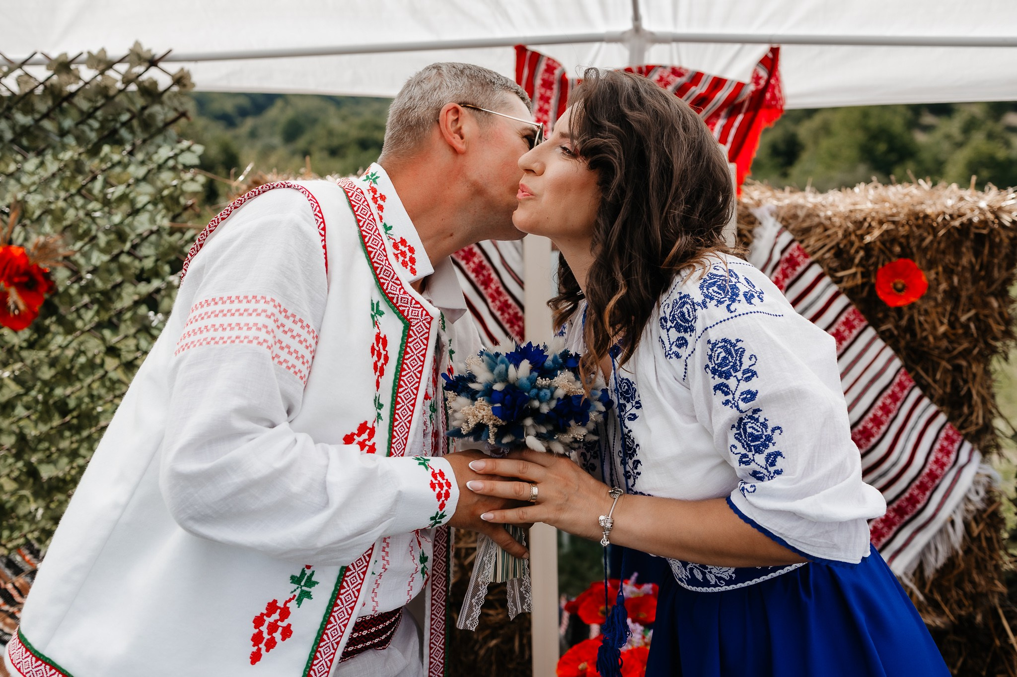 Tradiție și distracție. FotoACTIV.ro - Imaginea ta contează