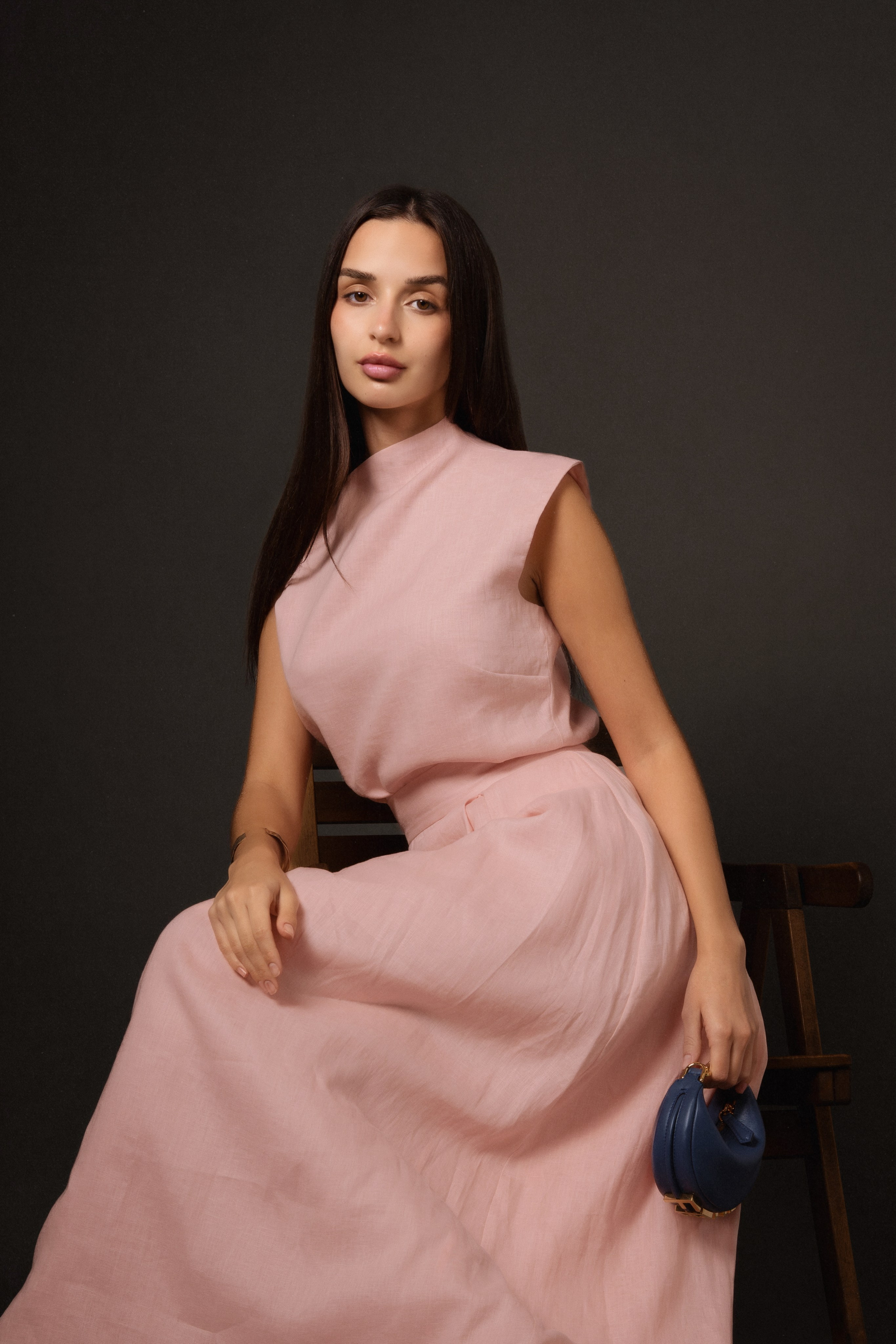 E-COMMERCE FASHION. “Thoughtfully built. Beautifully aligned.”
