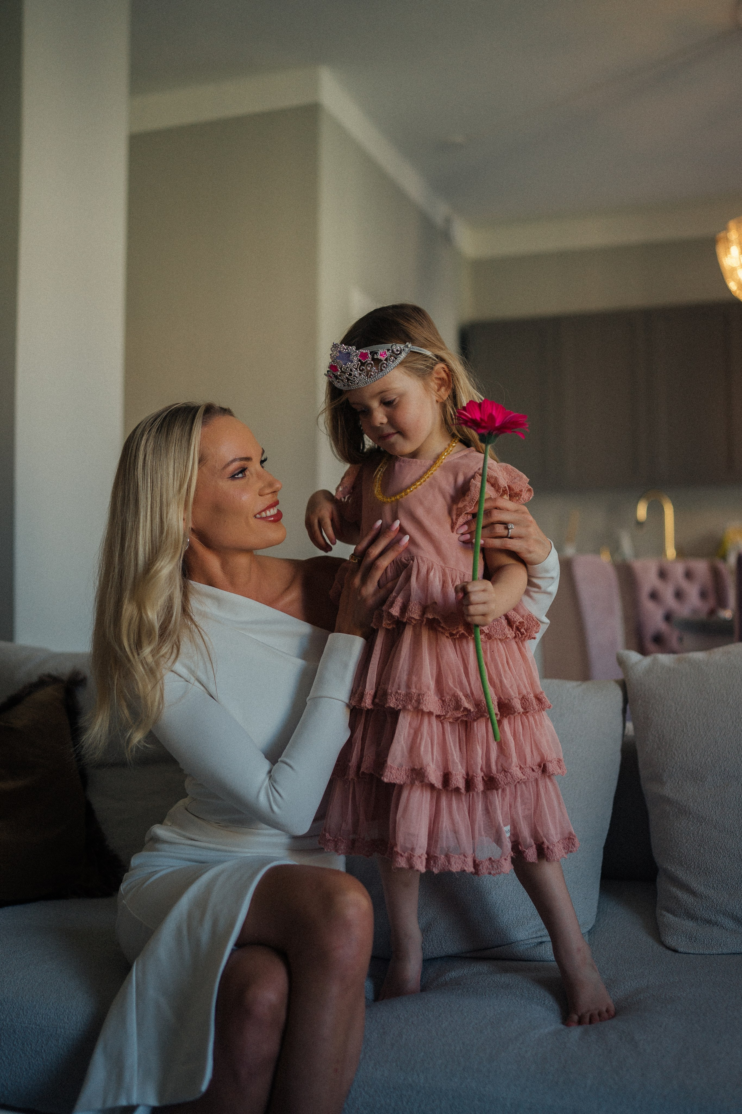 L&H. Wedding and potrait photographer in Helsinki Vickan O