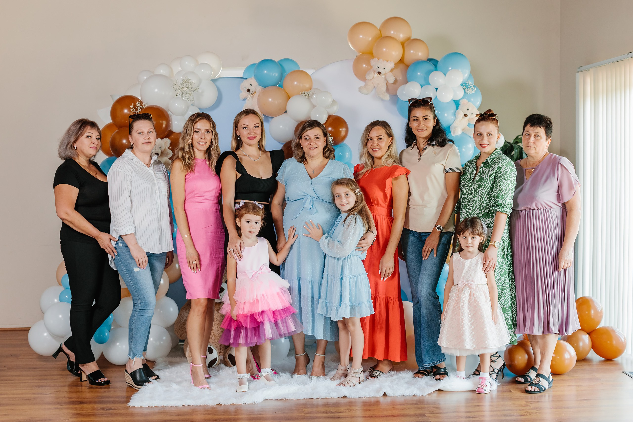 10.01.2022 Baby shower. Wedding family event photographer in Chicago Nick Yushevich