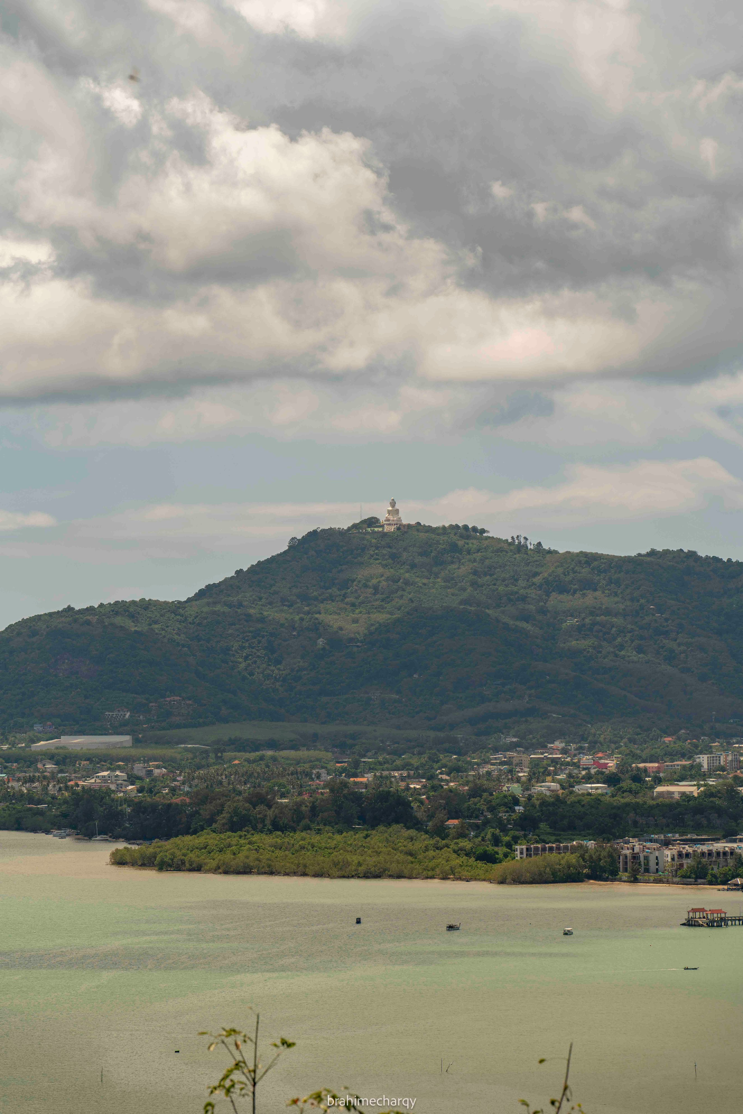 Фото. Брахим — фотограф