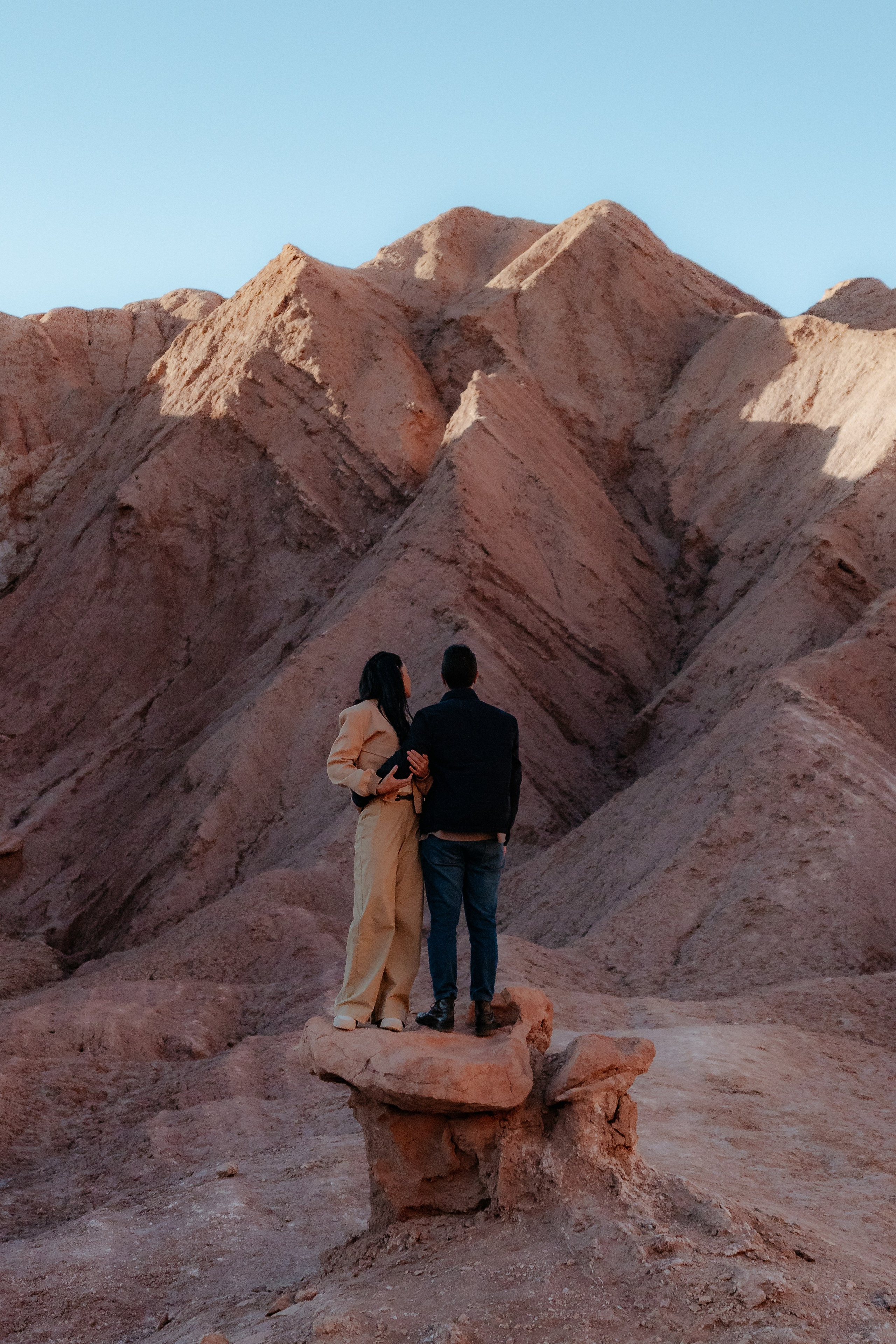 Sessão casual no Vale dos Cogumelos. Fotógrafo em San Pedro de Atacama