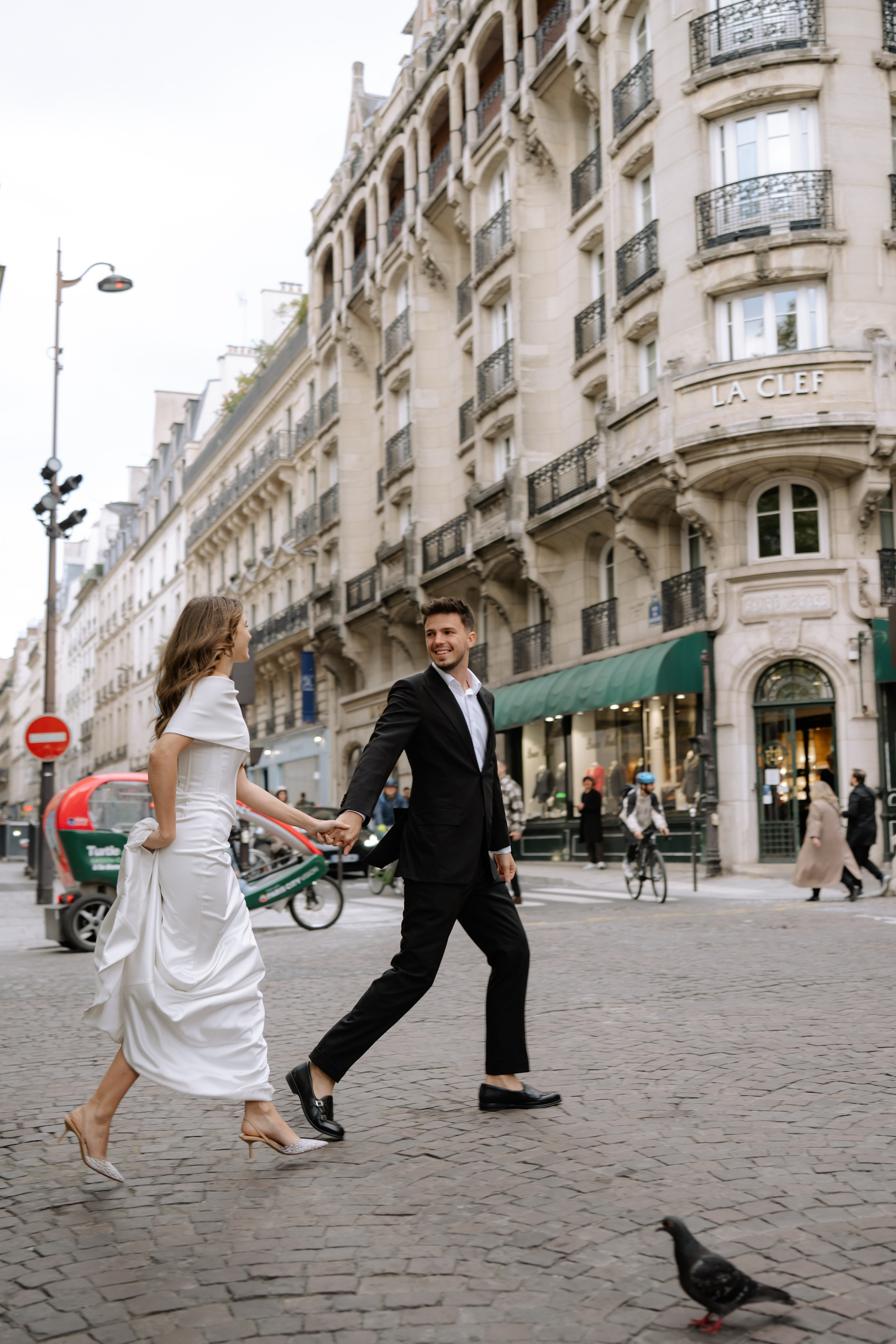 Ana + Marko | Paris. Proud Vision Weddings | Wedding Photography & Films — Servicii profesionale Foto Video Nunta Iasi