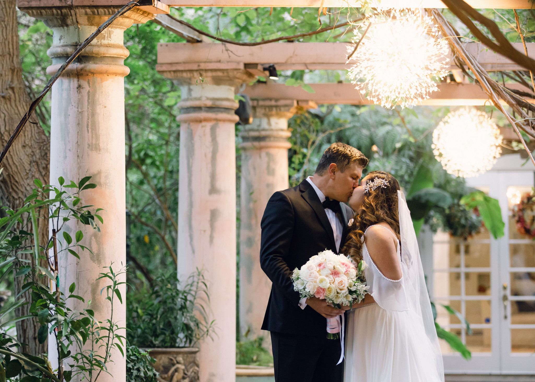 Kiersten. Anastasia Post: Wedding and Editorial Photography