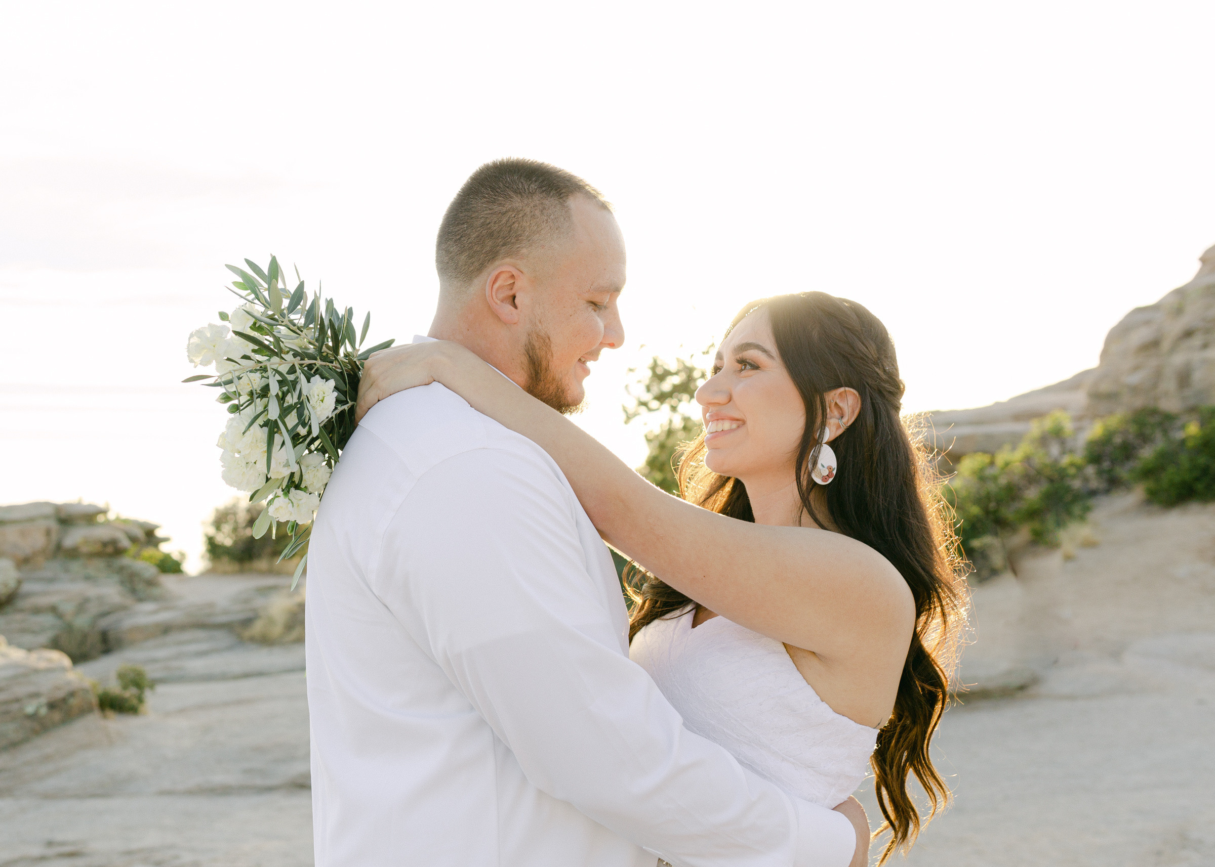 Beautiful Elopement. Anastasia Post: Wedding and Editorial Photography