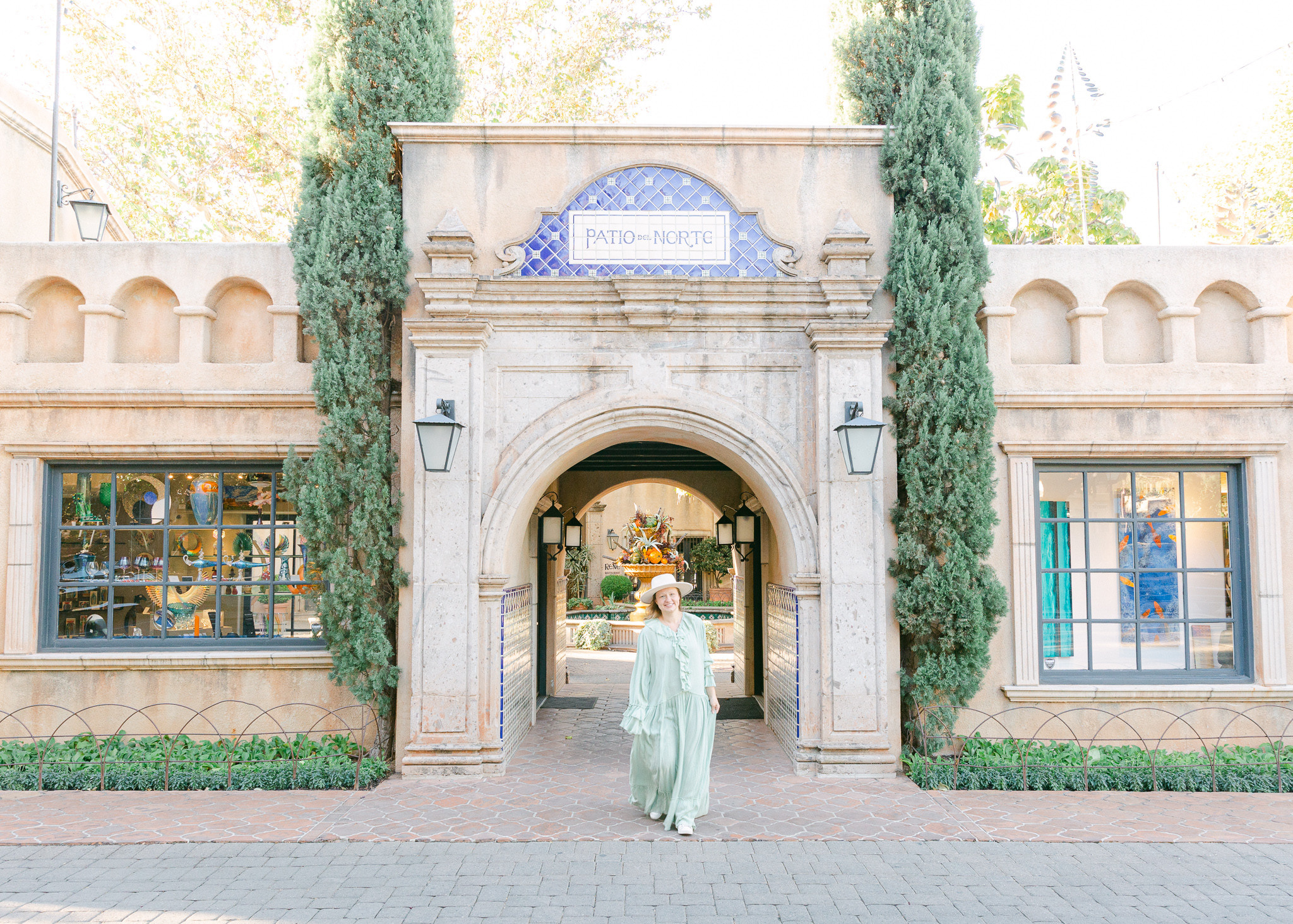 Roman & Lina. Anastasia Post: Wedding and Editorial Photography