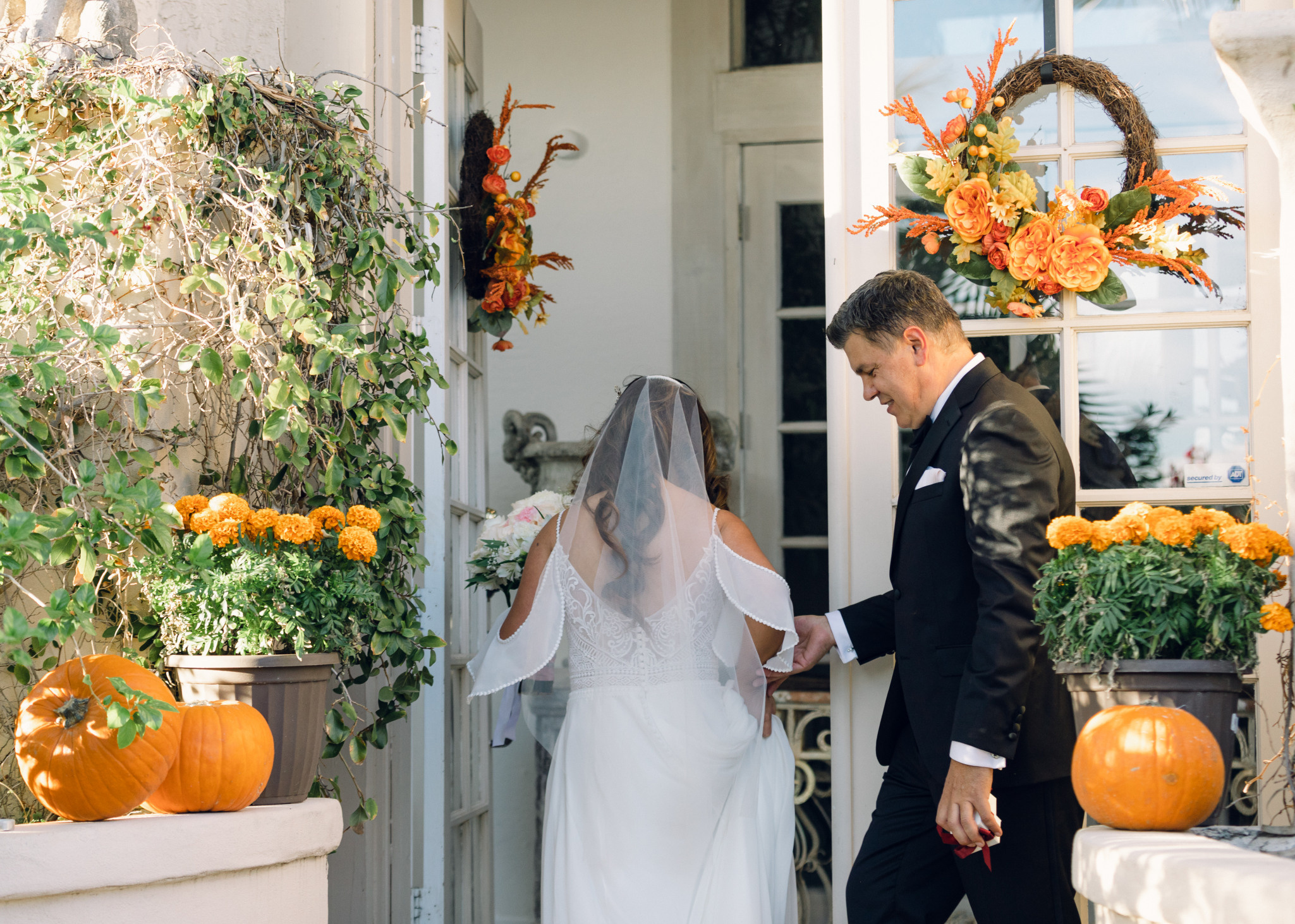 Roman & Lina. Anastasia Post: Wedding and Editorial Photography