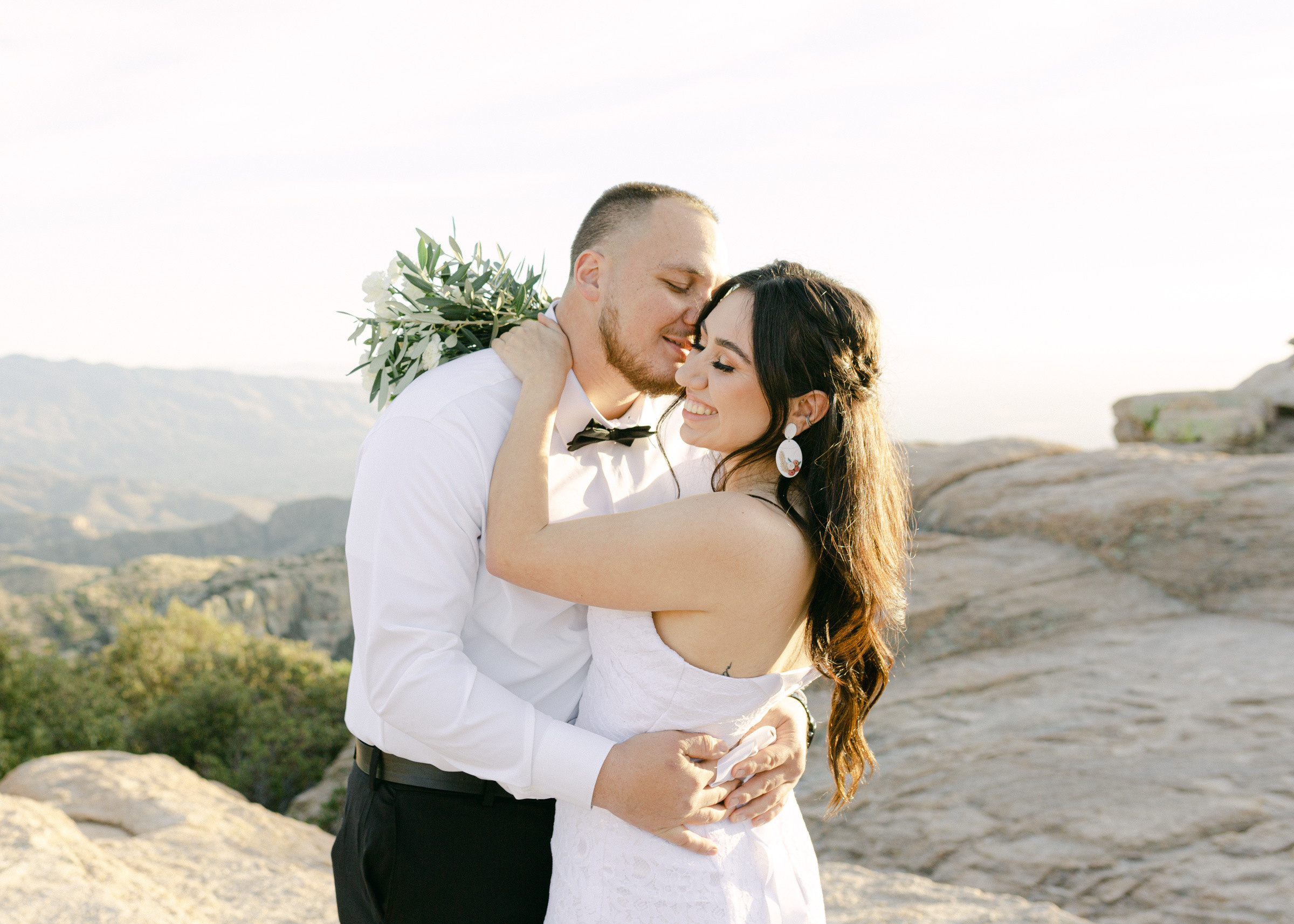Beautiful Elopement. Anastasia Post: Wedding and Editorial Photography