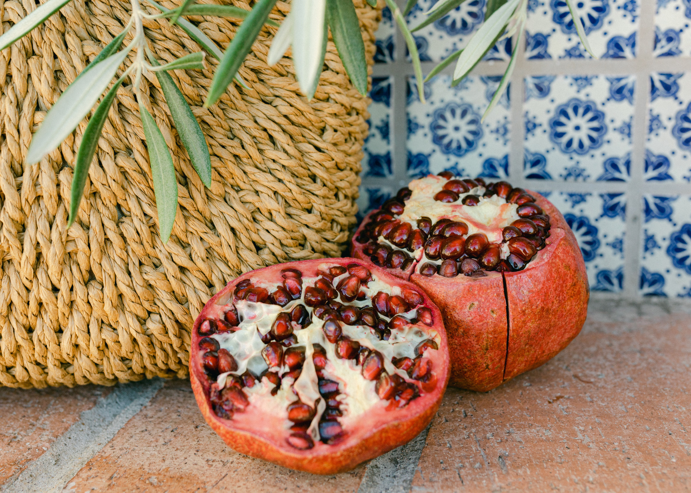 Mum & Daughter Photoshoot. Anastasia Post: Wedding and Editorial Photography