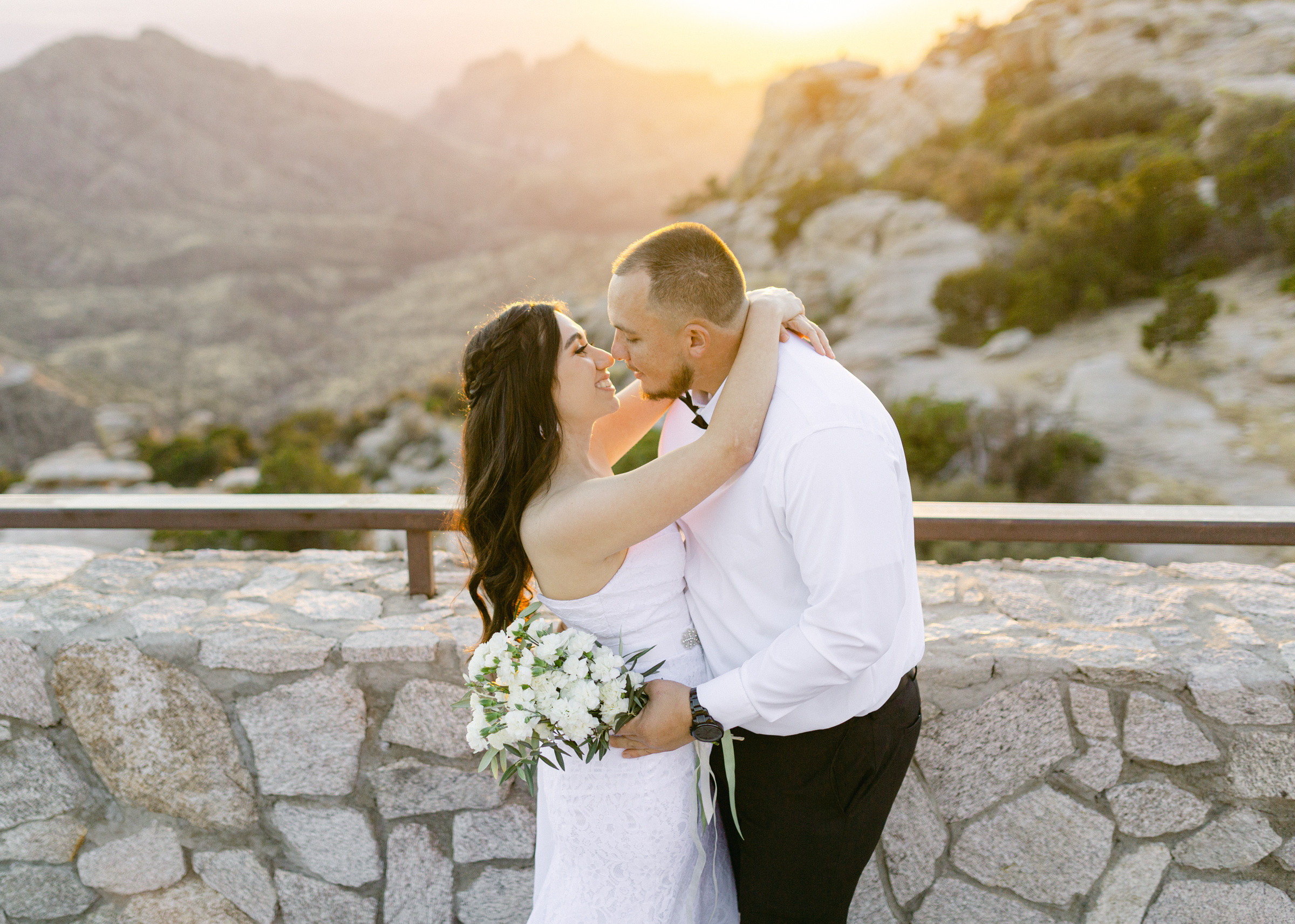 Beautiful Elopement. Anastasia Post: Wedding and Editorial Photography