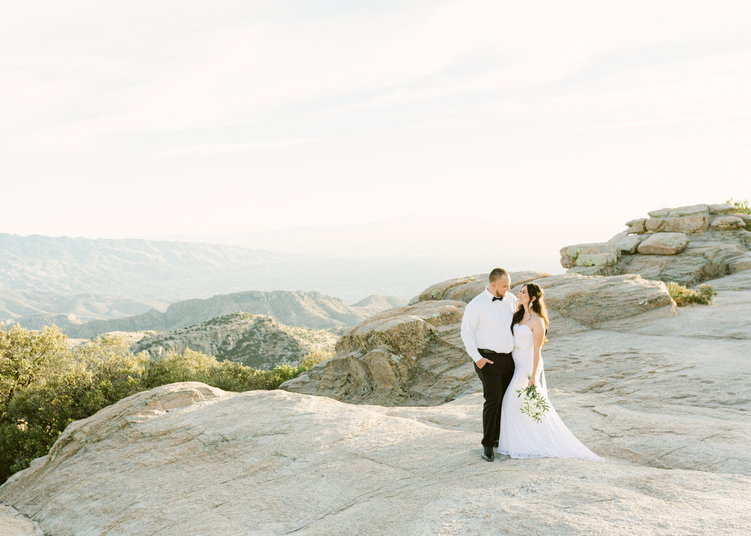 Beautiful Elopement. Anastasia Post: Wedding and Editorial Photography