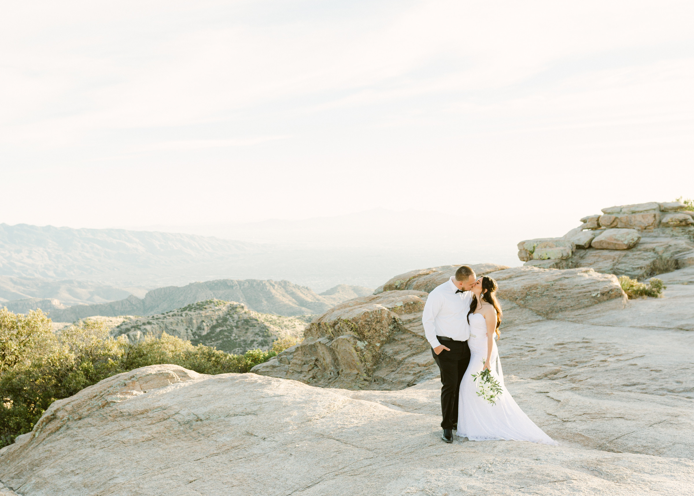 Beautiful Elopement. Anastasia Post: Wedding and Editorial Photography
