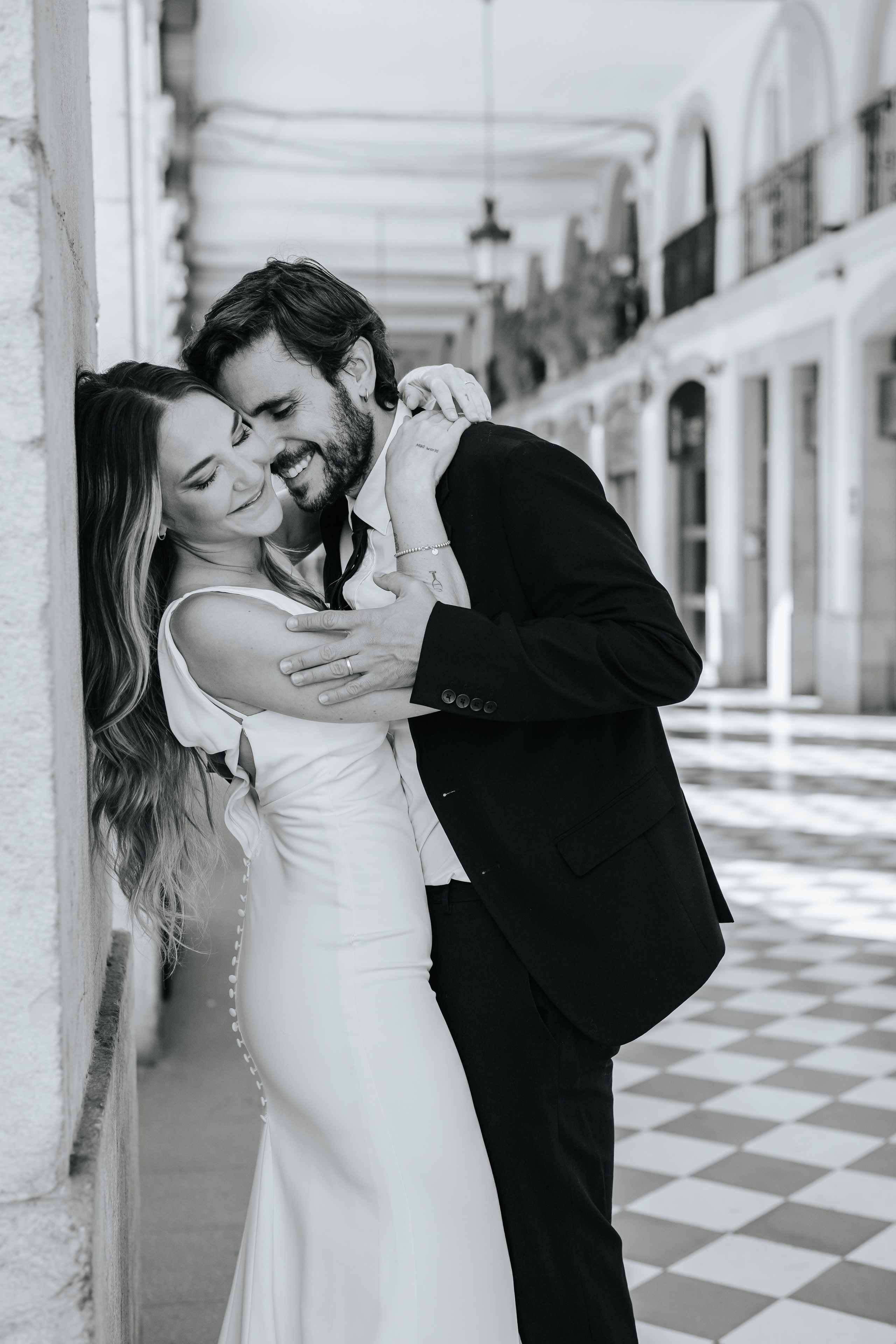 Barbara+Carlos, Girona, Love story. Wedding photographer in Catalonia