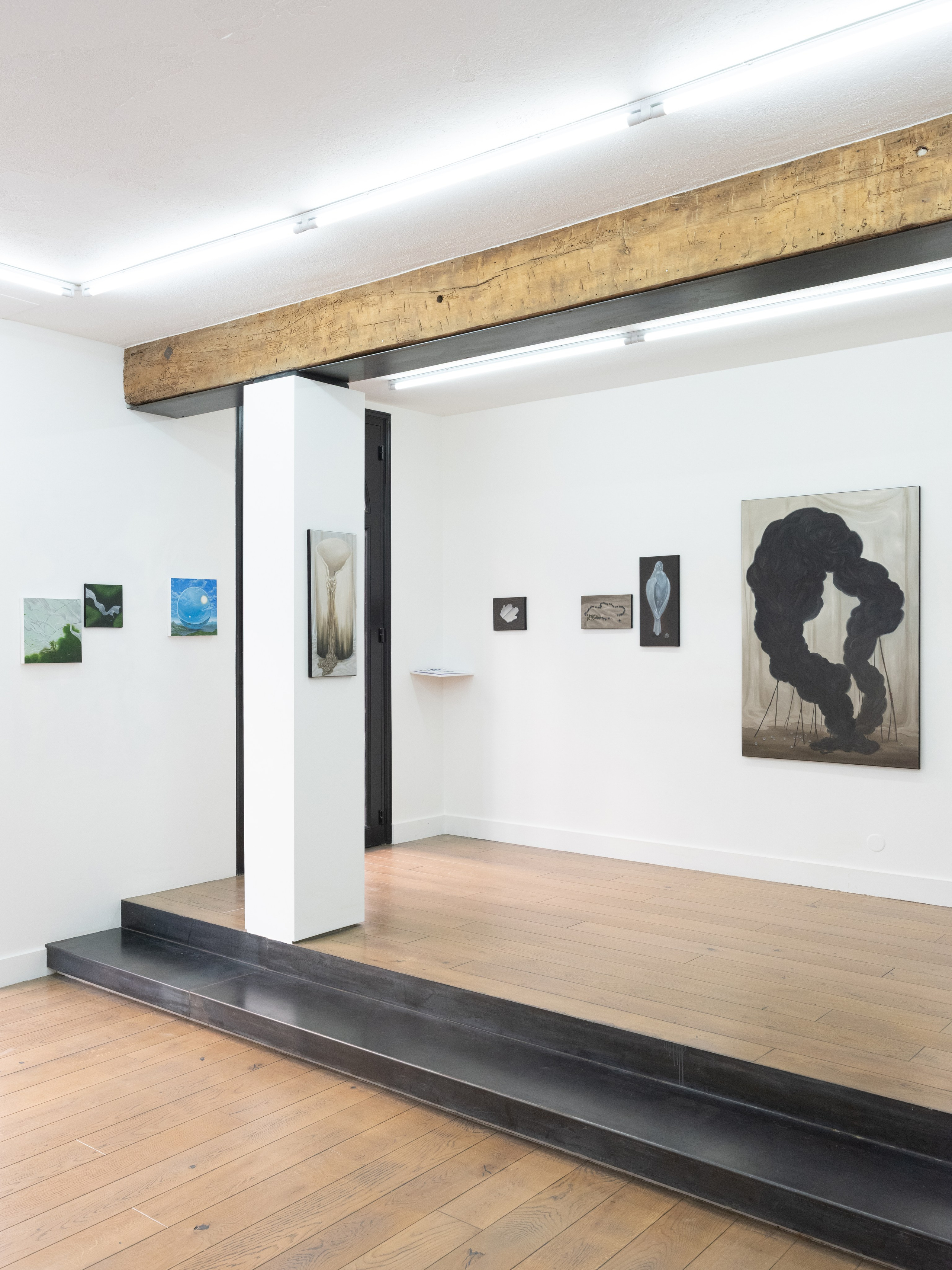 Fragments suspendus.2025. Yujoo HONG