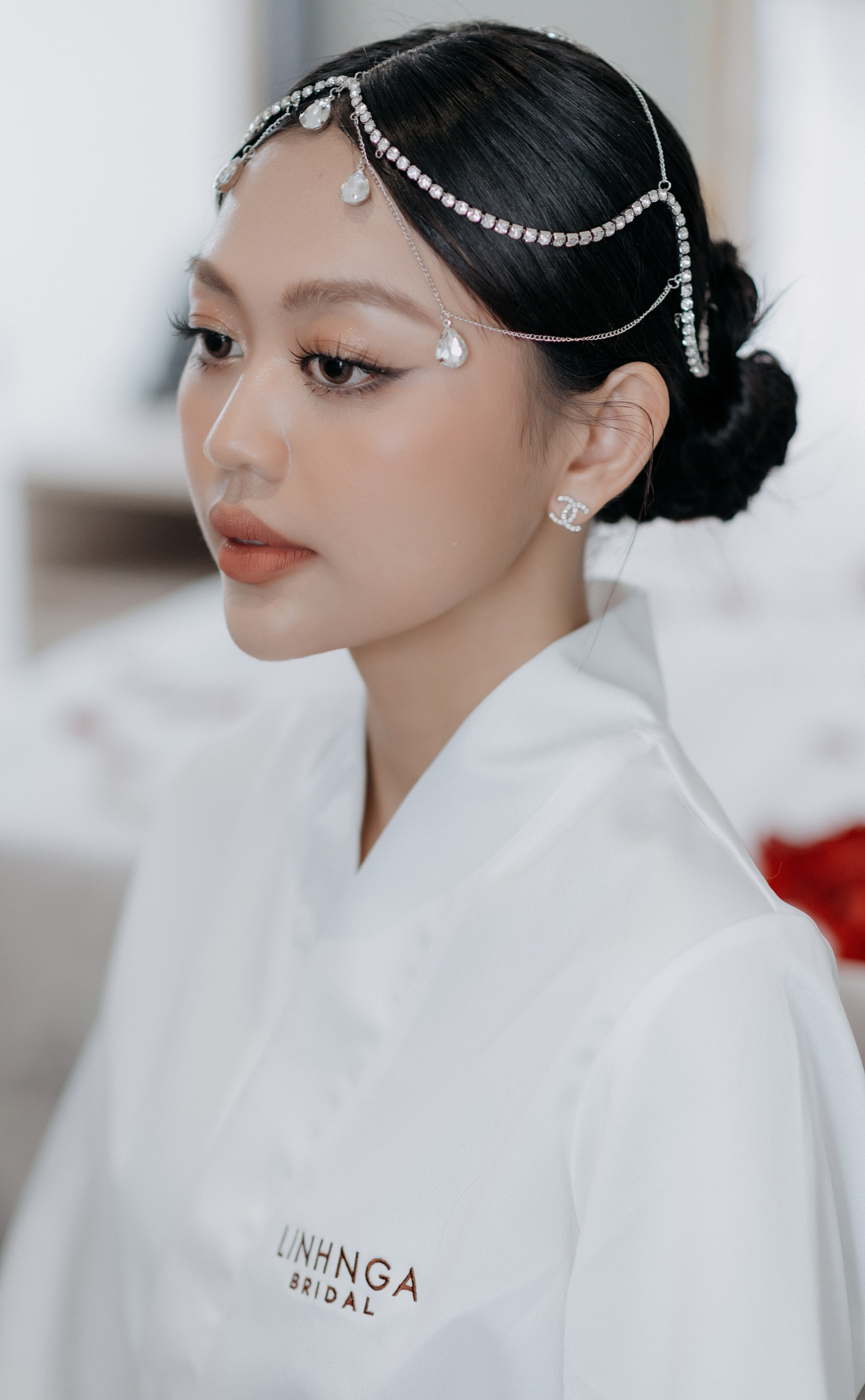 KHANG & QUYEN / Lavela Hotel. Saigon Wedding Present | Art Beyond Moments