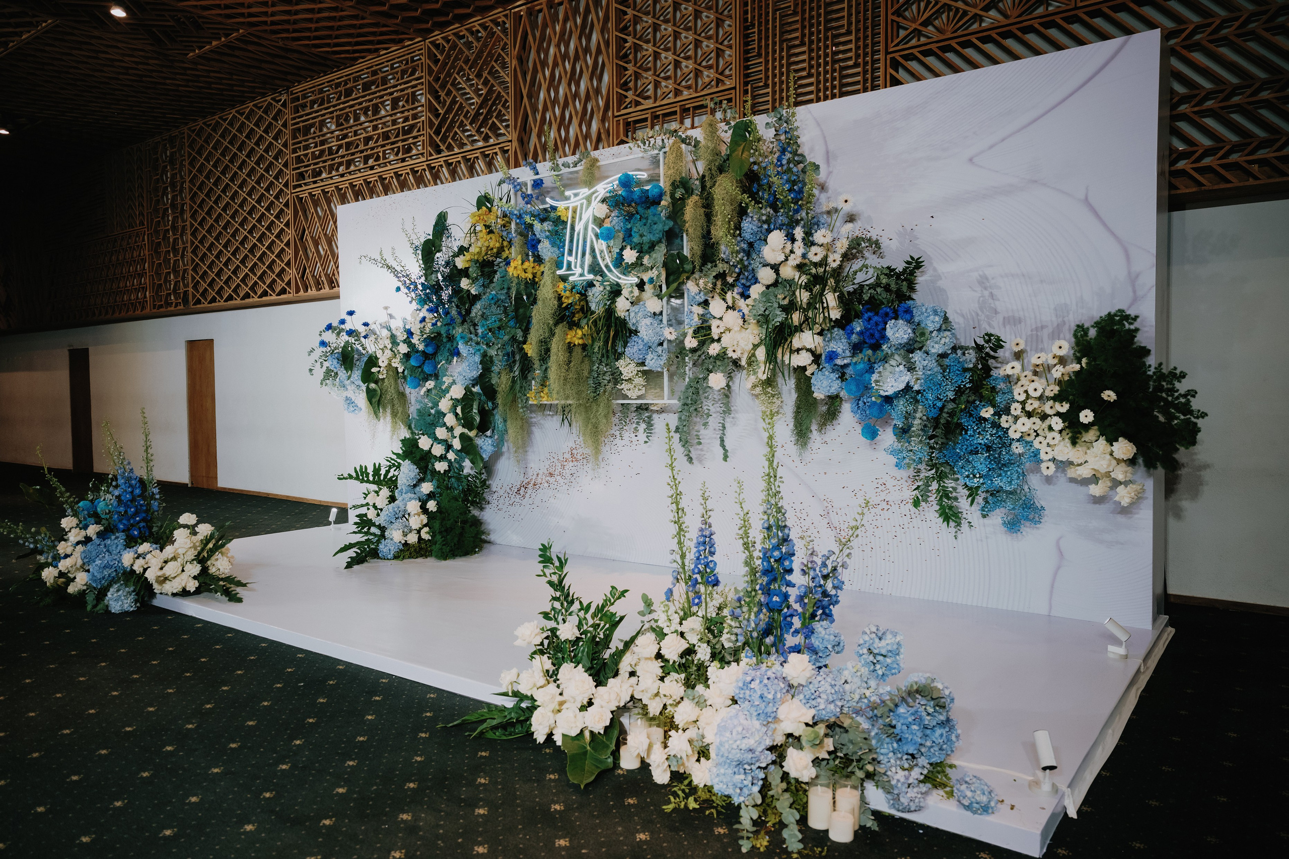 THANH THUÝ & TRỌNG KỶ. Nhiếp ảnh gia đám cưới hàng đầu tại Thành Phố Hồ Chí Minh