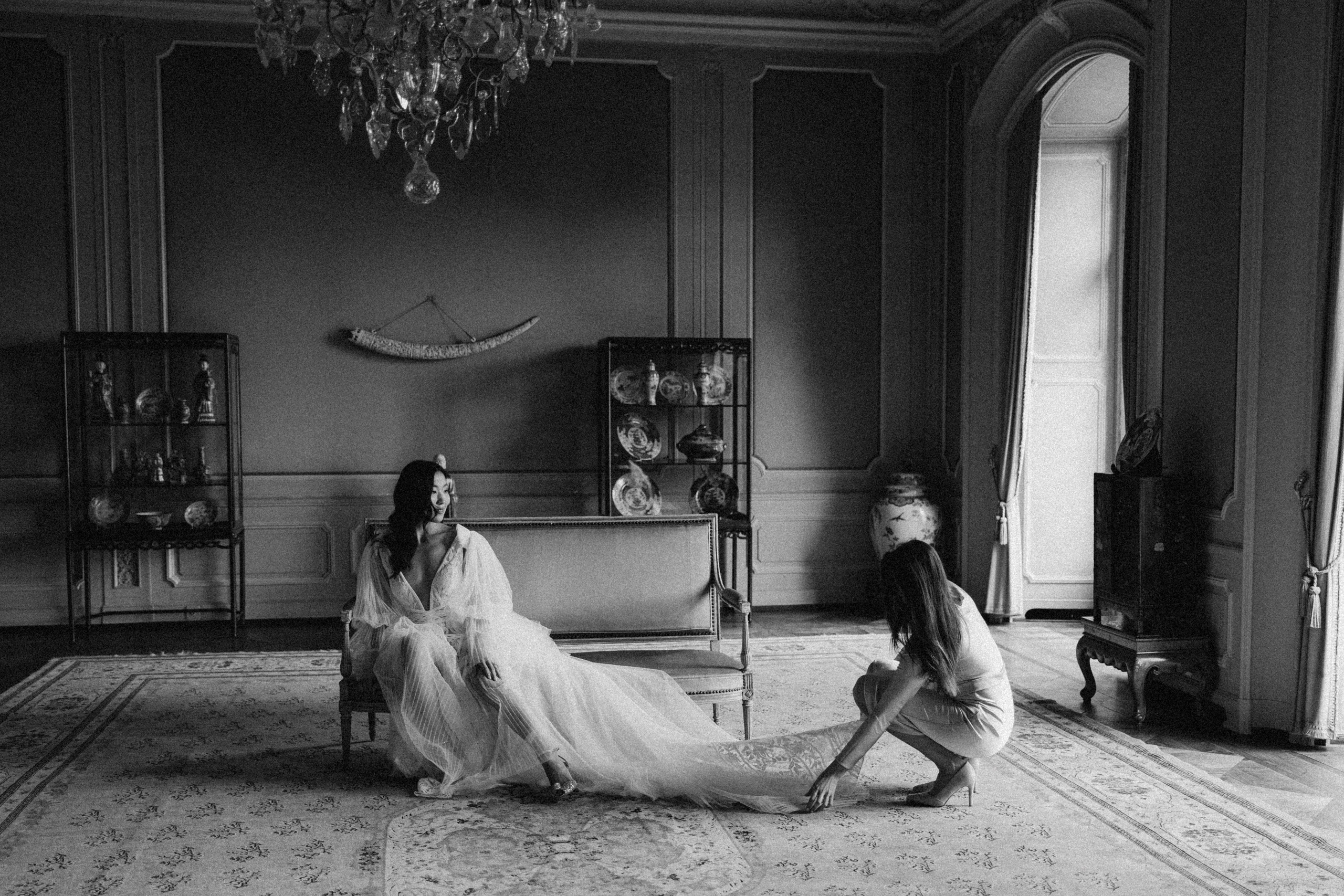 Bridal getting ready. Wedding and Family Photographer Switzerland and Italy. Valeria Diaz