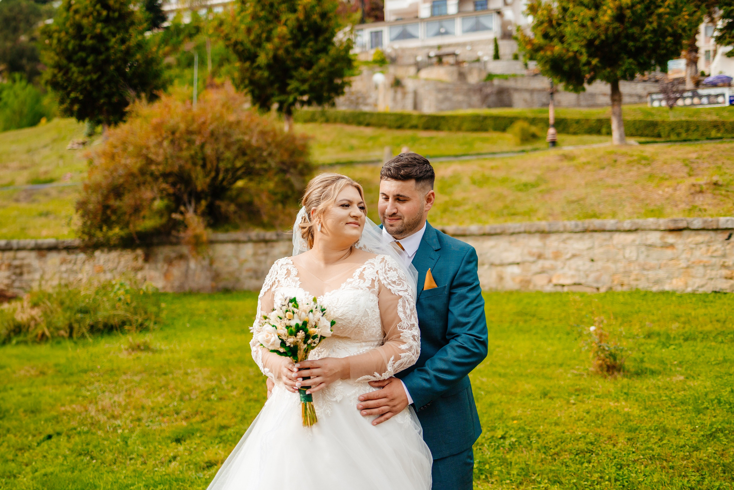 V&F. George Laslău Fotograf