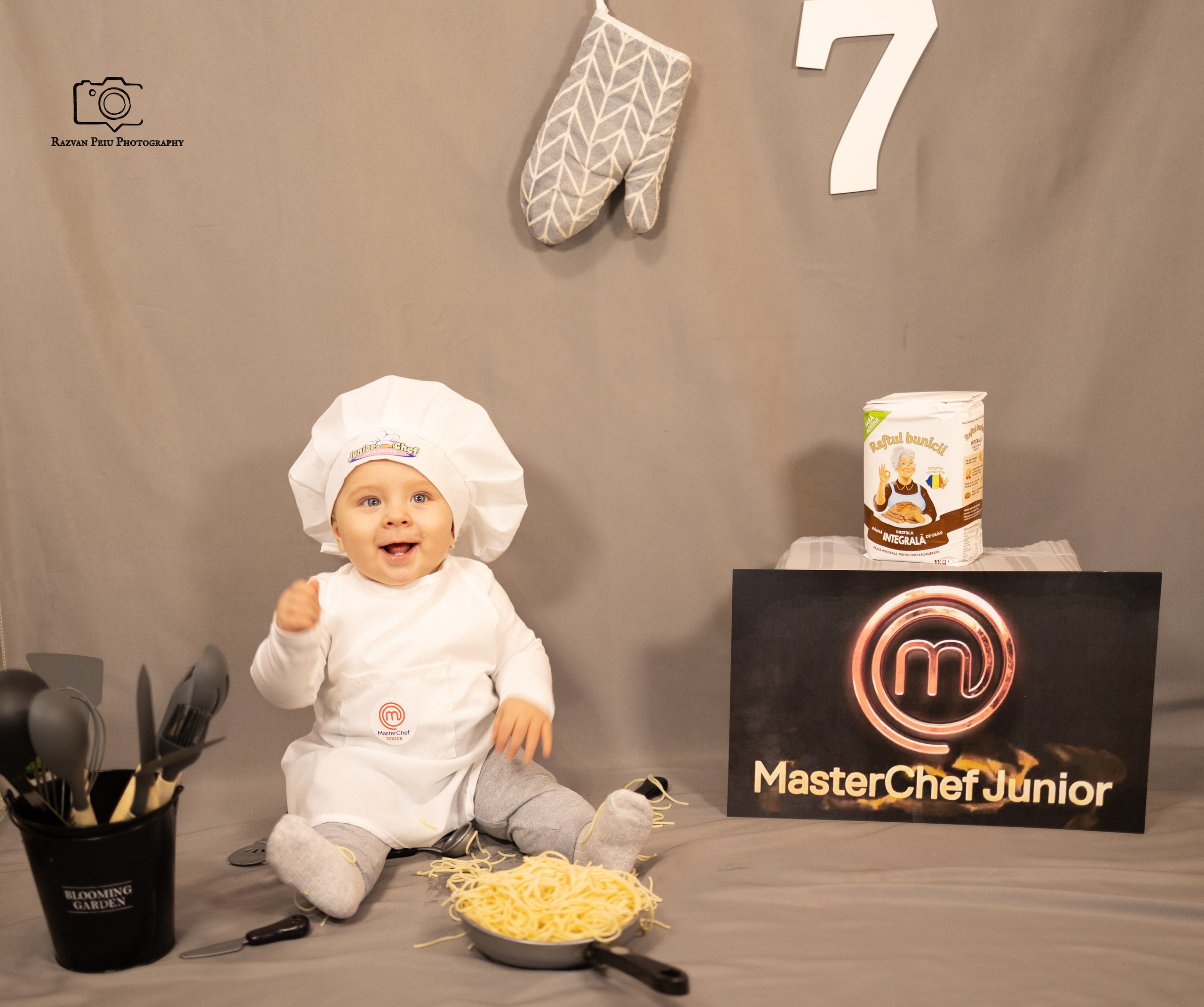 Evolutia unui bebe in fiecare luna. Razvan Peiu Photography, dincolo de fotografie!