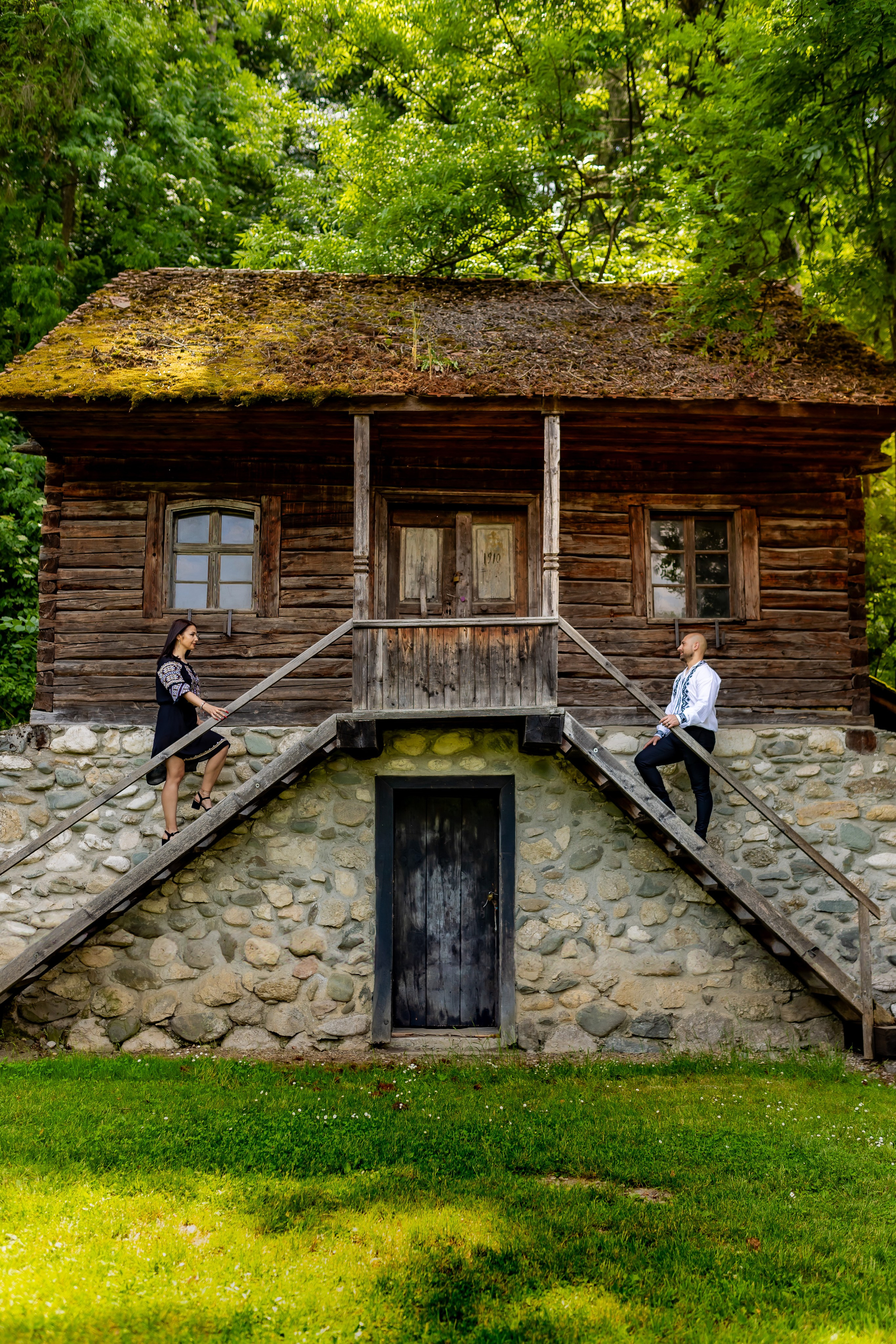 Roxana si Alex. Ionut Brehuescu — Fotograf