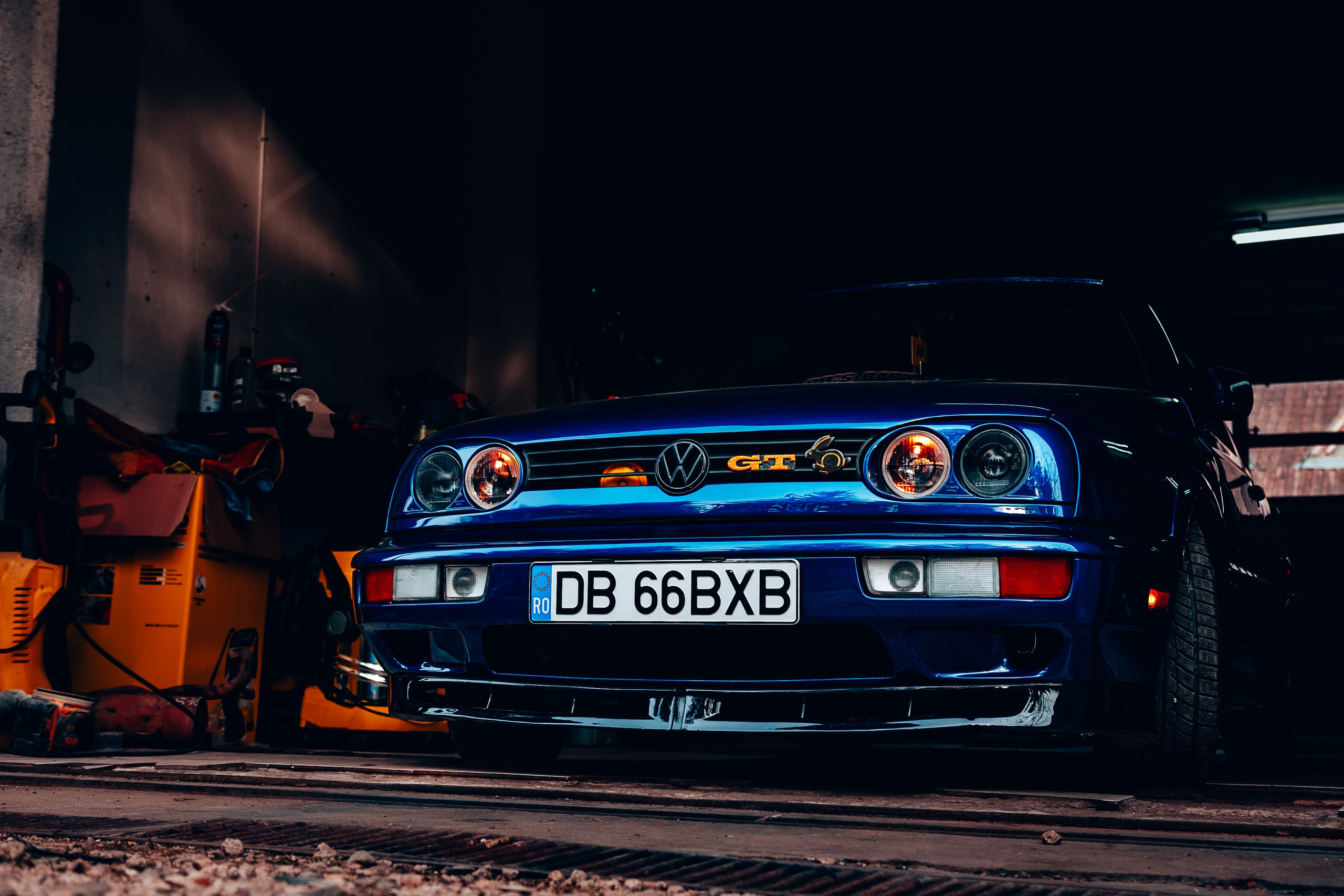 Masini. Ionut Brehuescu — Fotograf