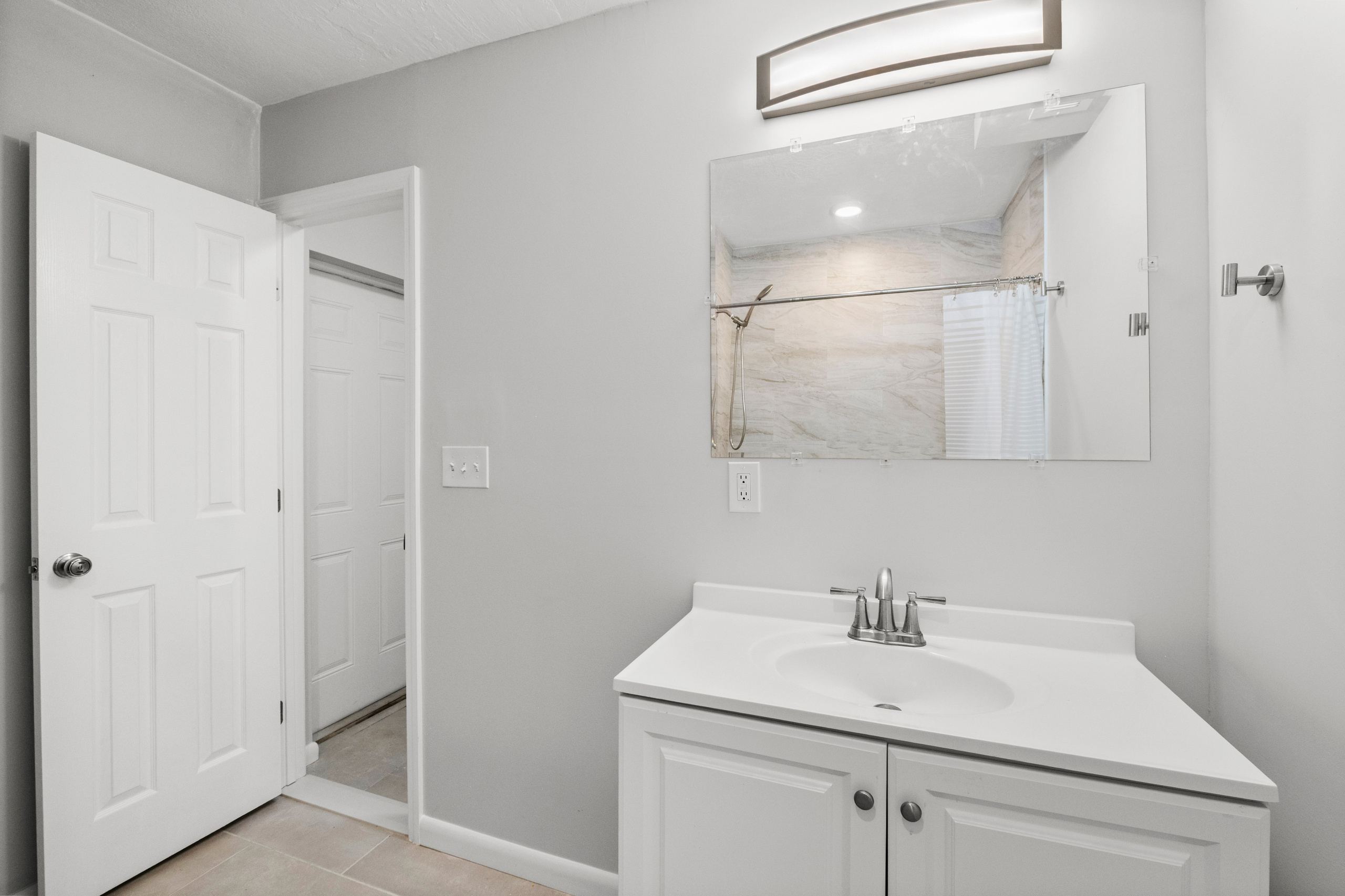 Angol Pl, Jacksonville, Fl 32 210