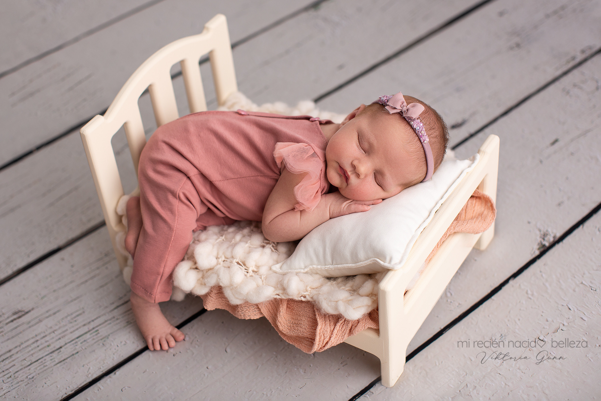 Новорожденные. Фотограф в Испании: Бенисса, Кальпе, Бенидорм, Аликанте Виктория Гунн
