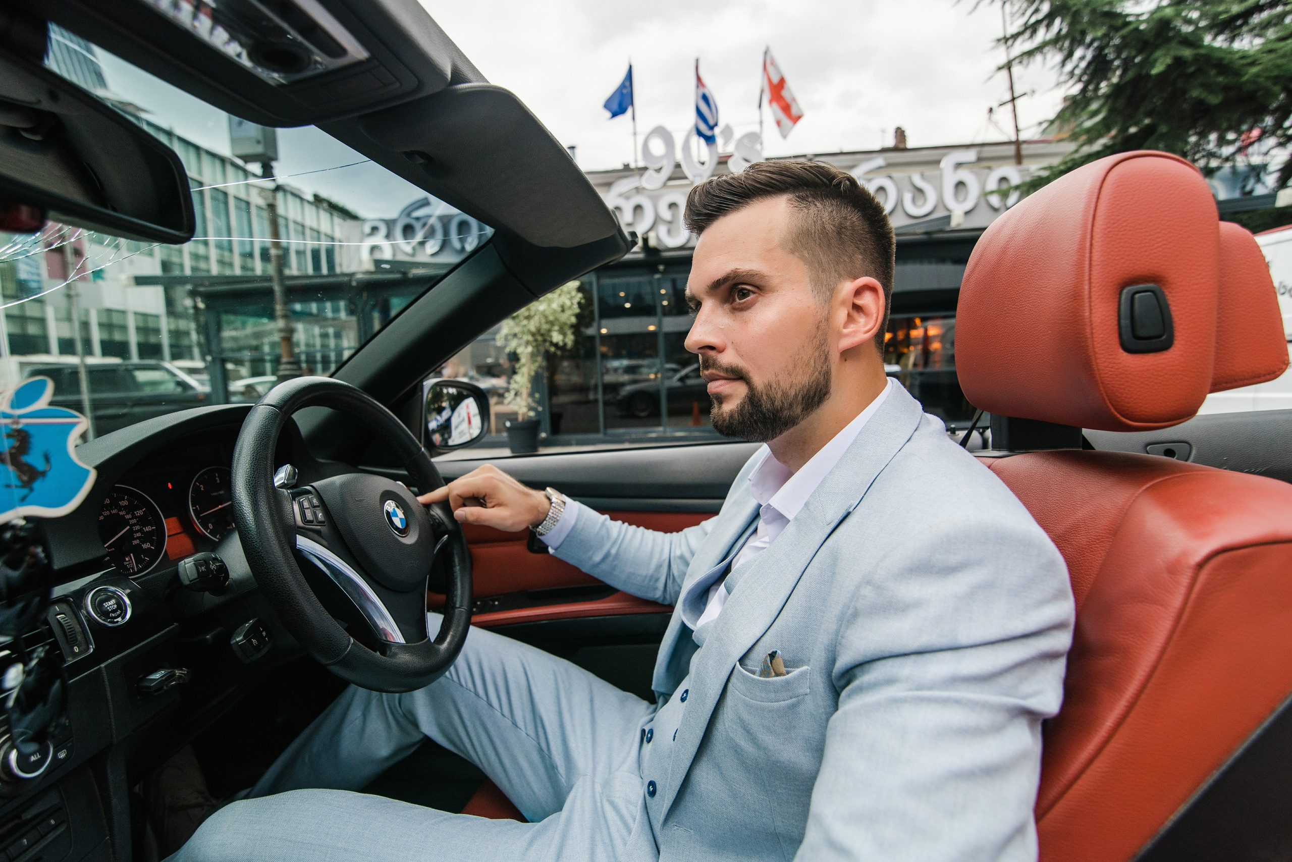 Свадьба в Батуми для пары из Великобритании. Свадебные фотографы в Грузии, Армении. Макс Коваленко и Лара Татосян. Свадебный видеограф