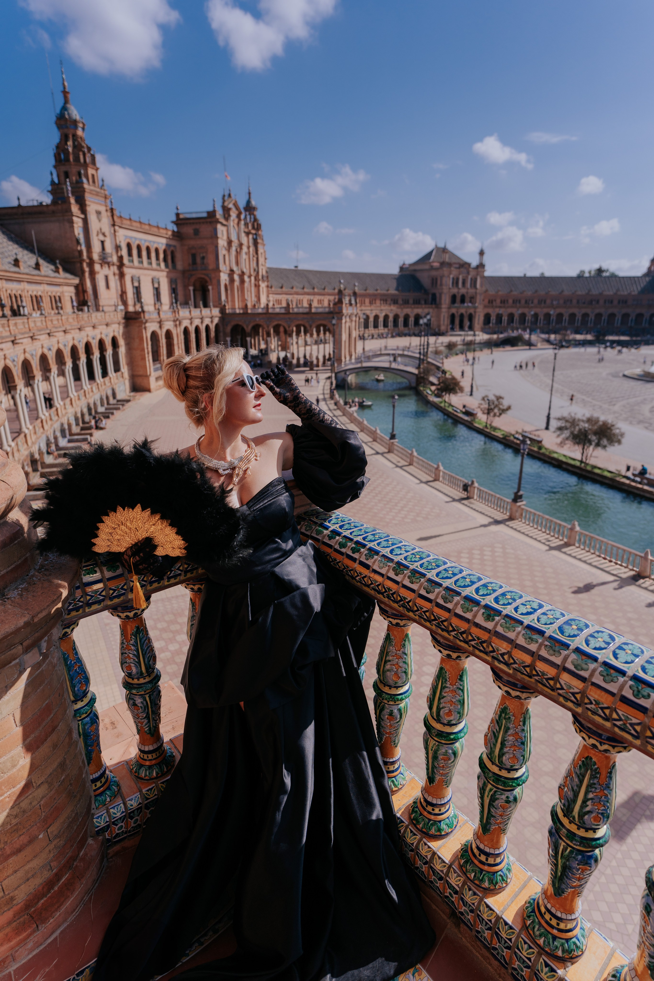 Barcelona Wow Dress Photoshoot Ideas — Photographer in Barcelona Spain